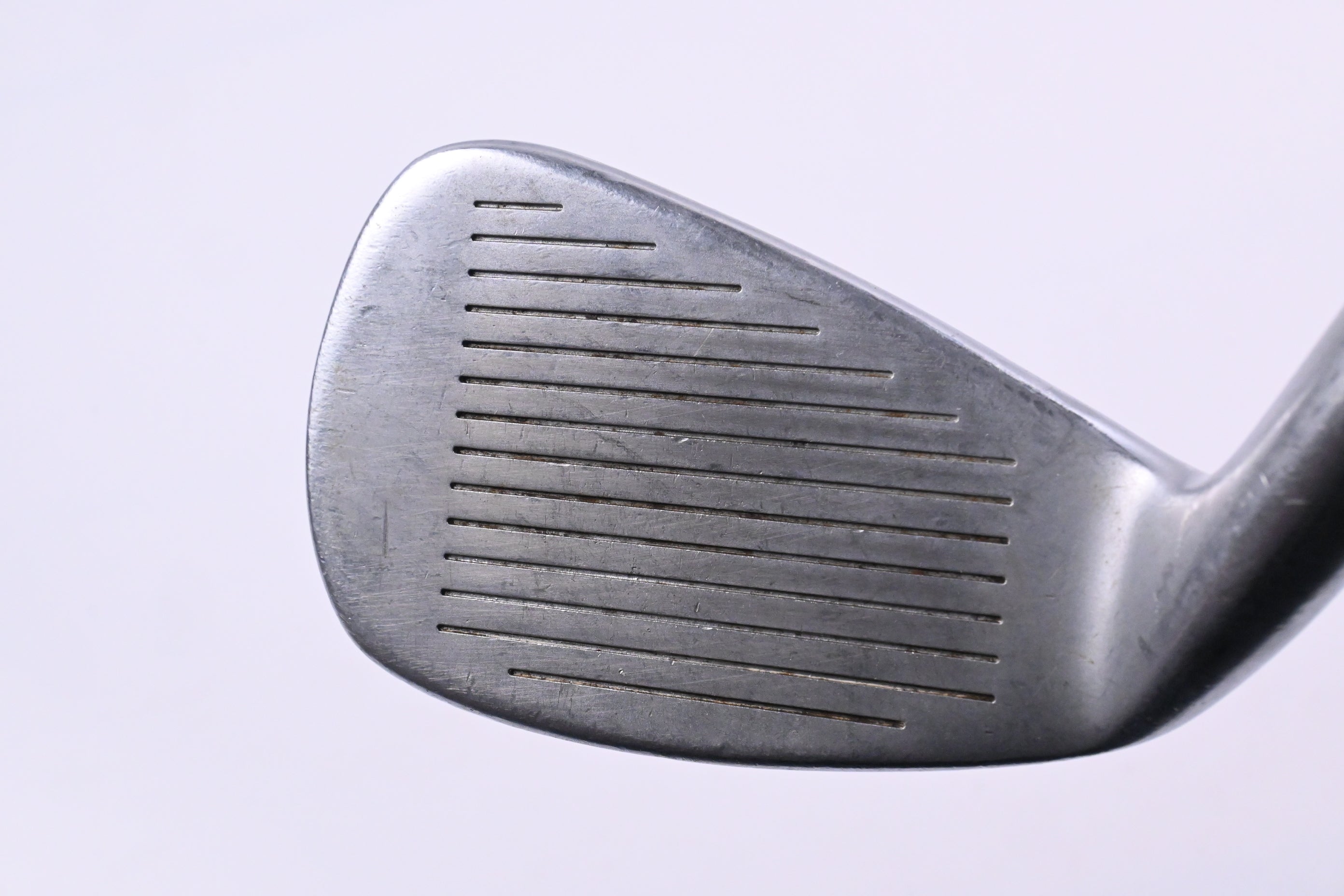 Taylormade R9 #6 Iron / 28 Degree / Regular Flex Fujikura Motore 65 Shaft