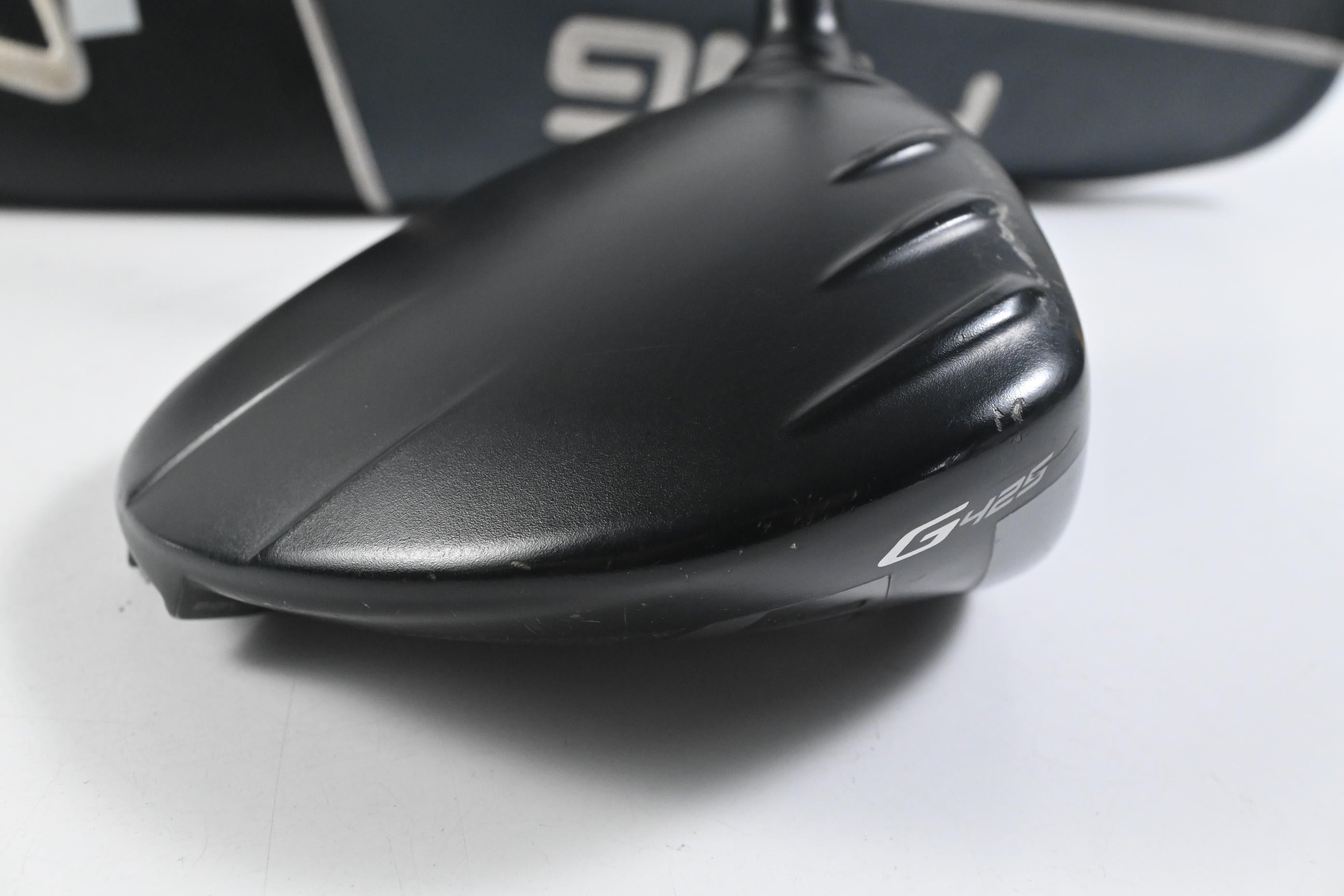 Ping G425 Max Driver / 9 Degree / Regular Flex UST Mamiya Helium 5 Shaft