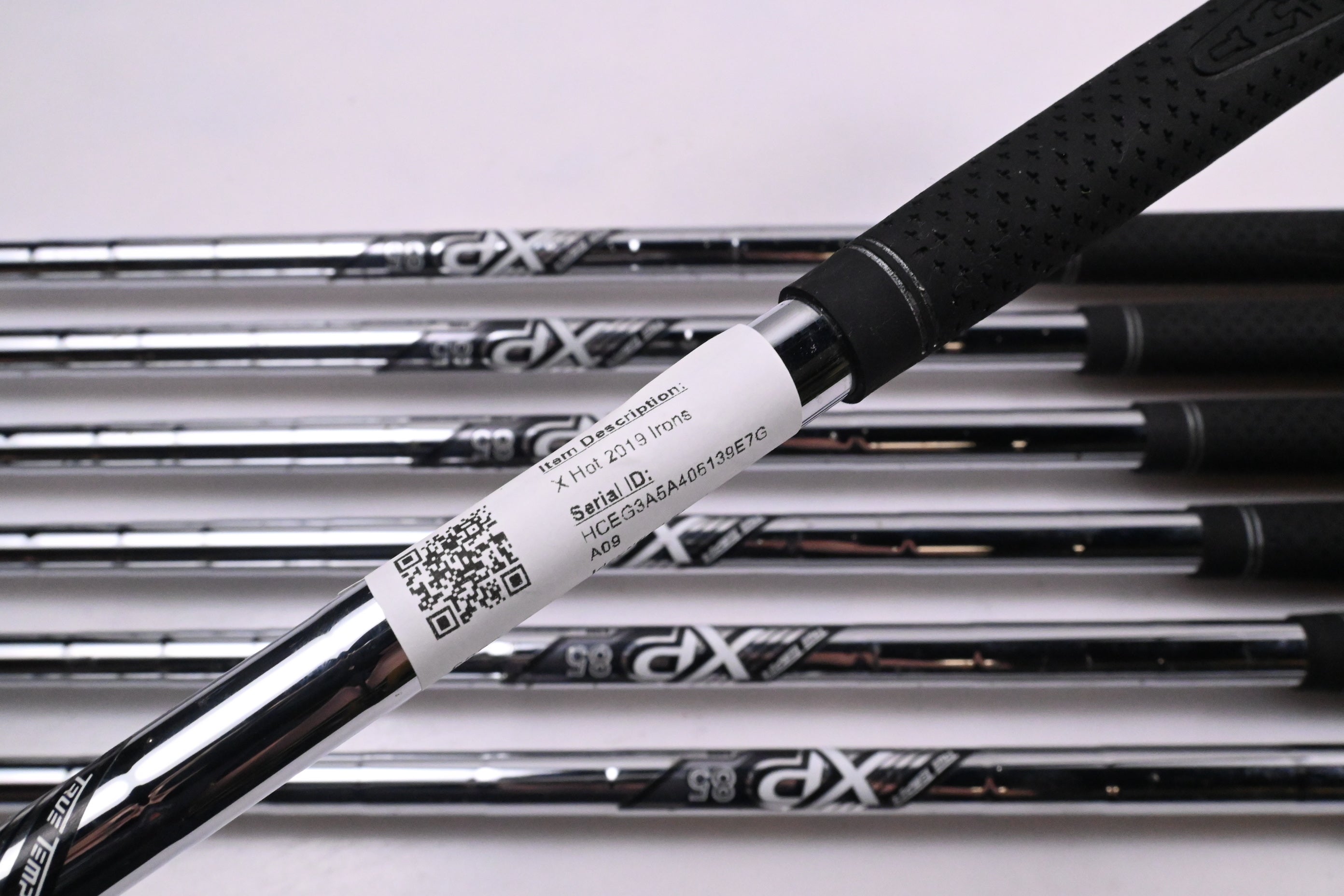 Callaway X Hot 2019 Irons / 5-PW+SW / Regular Flex XP 85 R300 Shafts