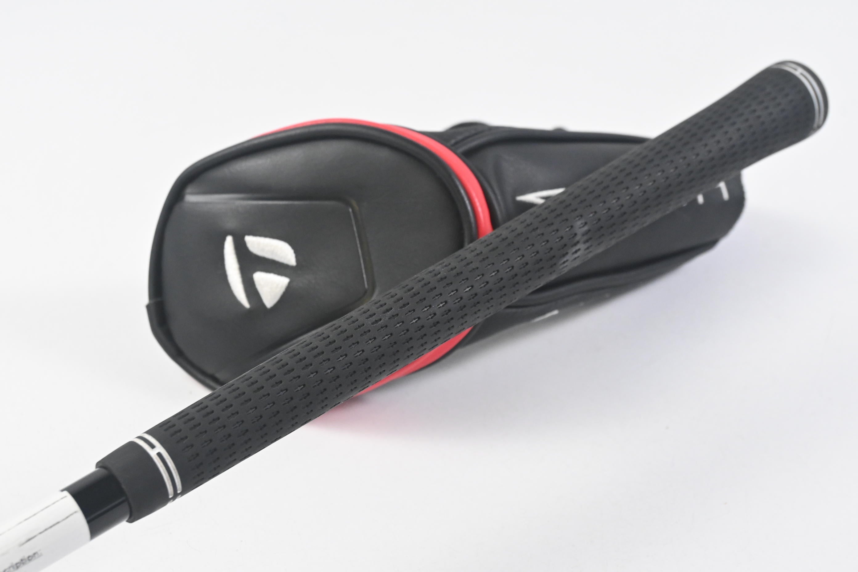 Taylormade Stealth #4 Hybrid / 22 Degree / Regular Flex Fujikura Ventus Red 6 Shaft