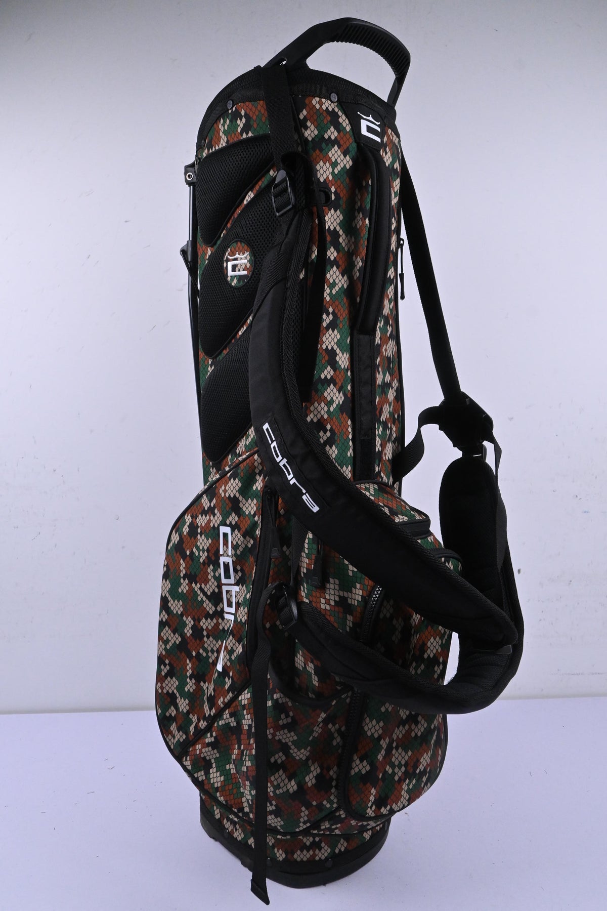 Cobra Ultralight Pro Stand Bag / 4-Way Divider / Camo