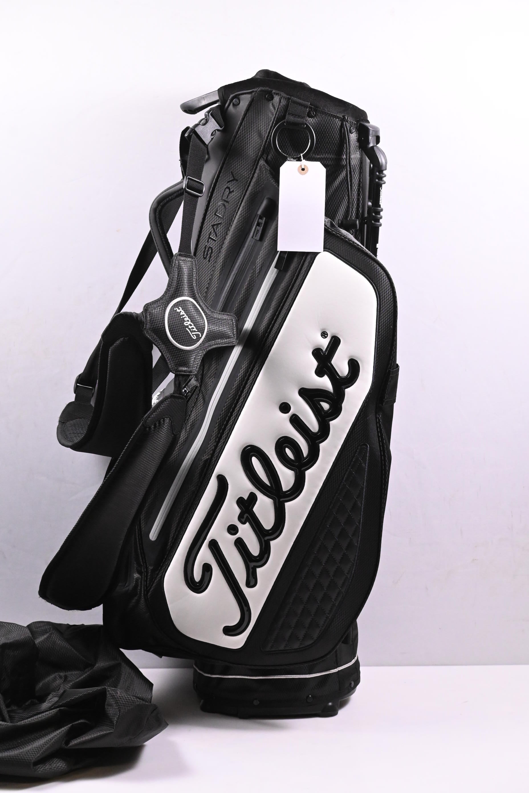 Titleist StaDry Stand Bag / 4-Way Divider / Black, White