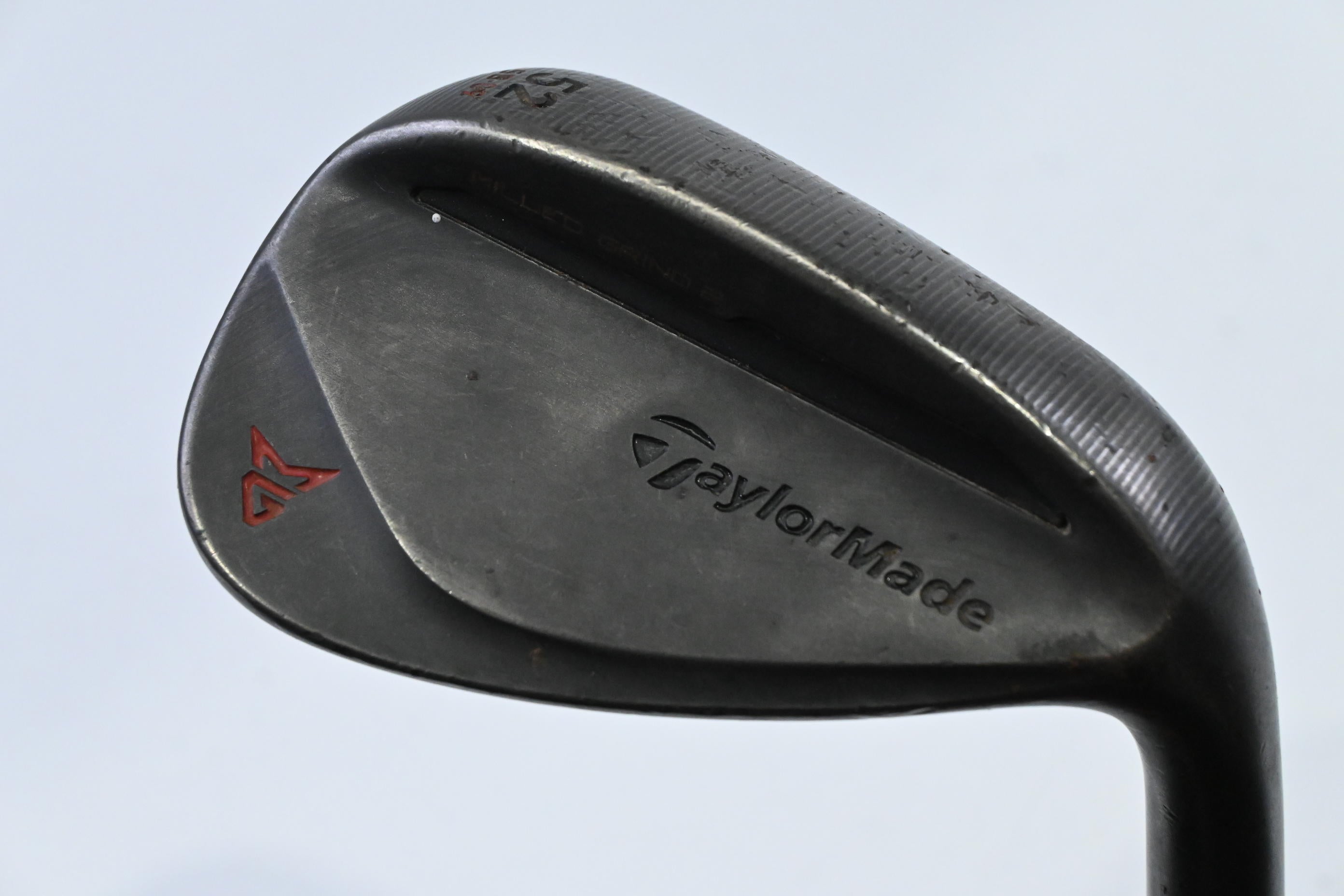 Taylormade Milled Grind 2 Black Gap Wedge / 52 Degree / Stiff Flex Dynamic Gold