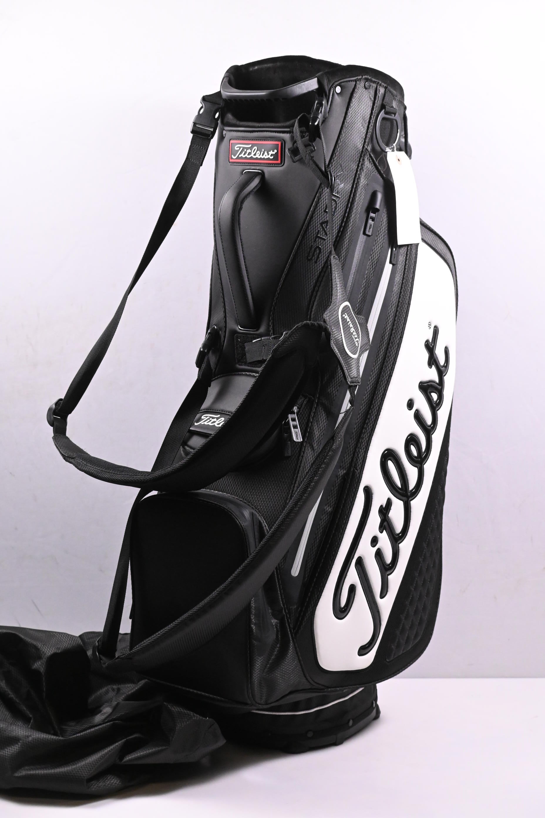 Titleist StaDry Stand Bag / 4-Way Divider / Black, White