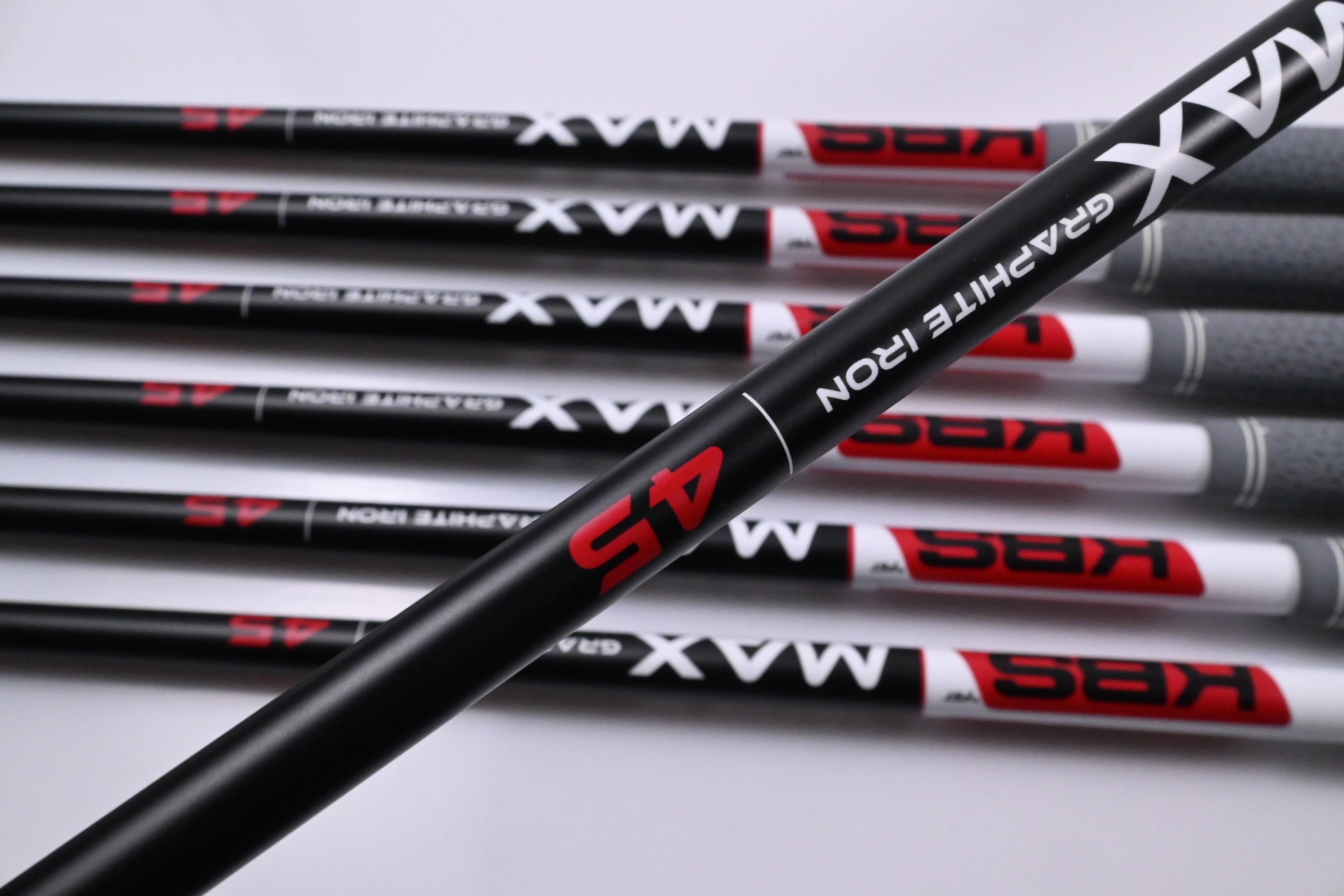 Left Hand Taylormade Qi Max HL Irons / 6-PW+GW+SW / Regular Flex KBS MAX 45
