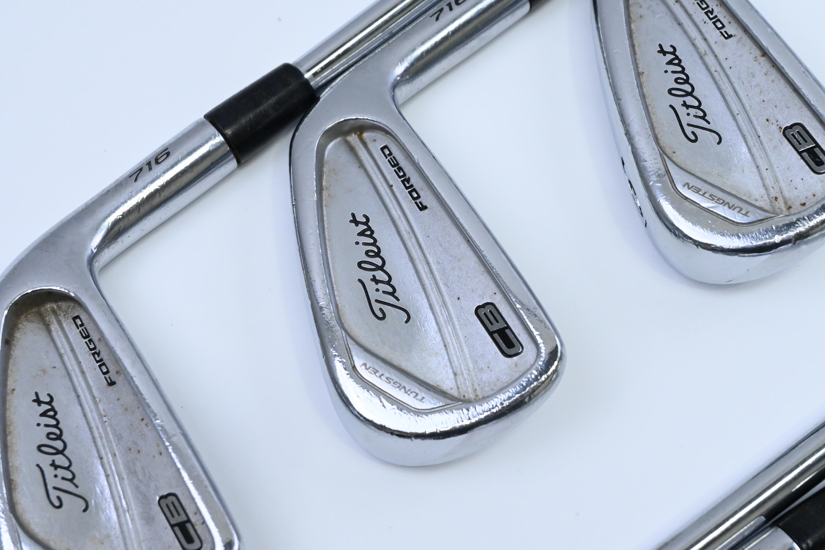 Titleist 716 CB/MB Combo Irons / 4-PW / Stiff Flex Dynamic Gold AMT S300 Shafts
