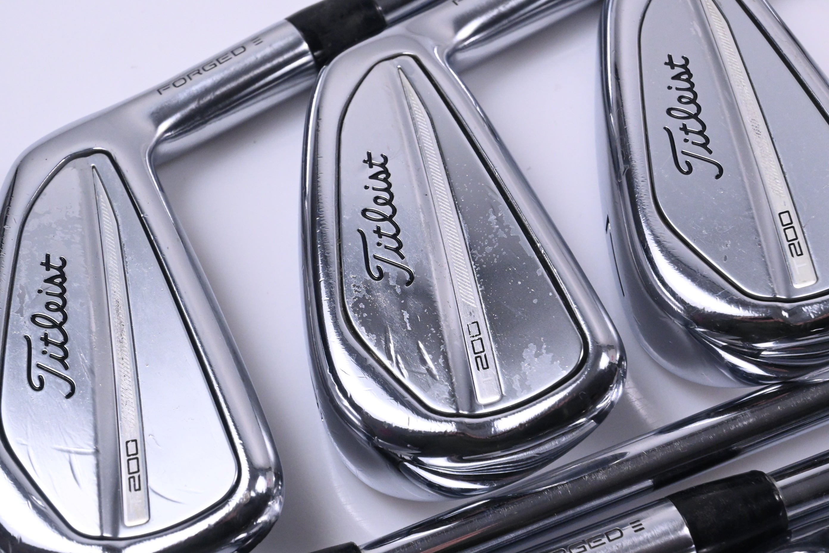 Titleist T200 2023 Irons / 5-PW+48° / Regular Flex AMT Red R300 Shafts