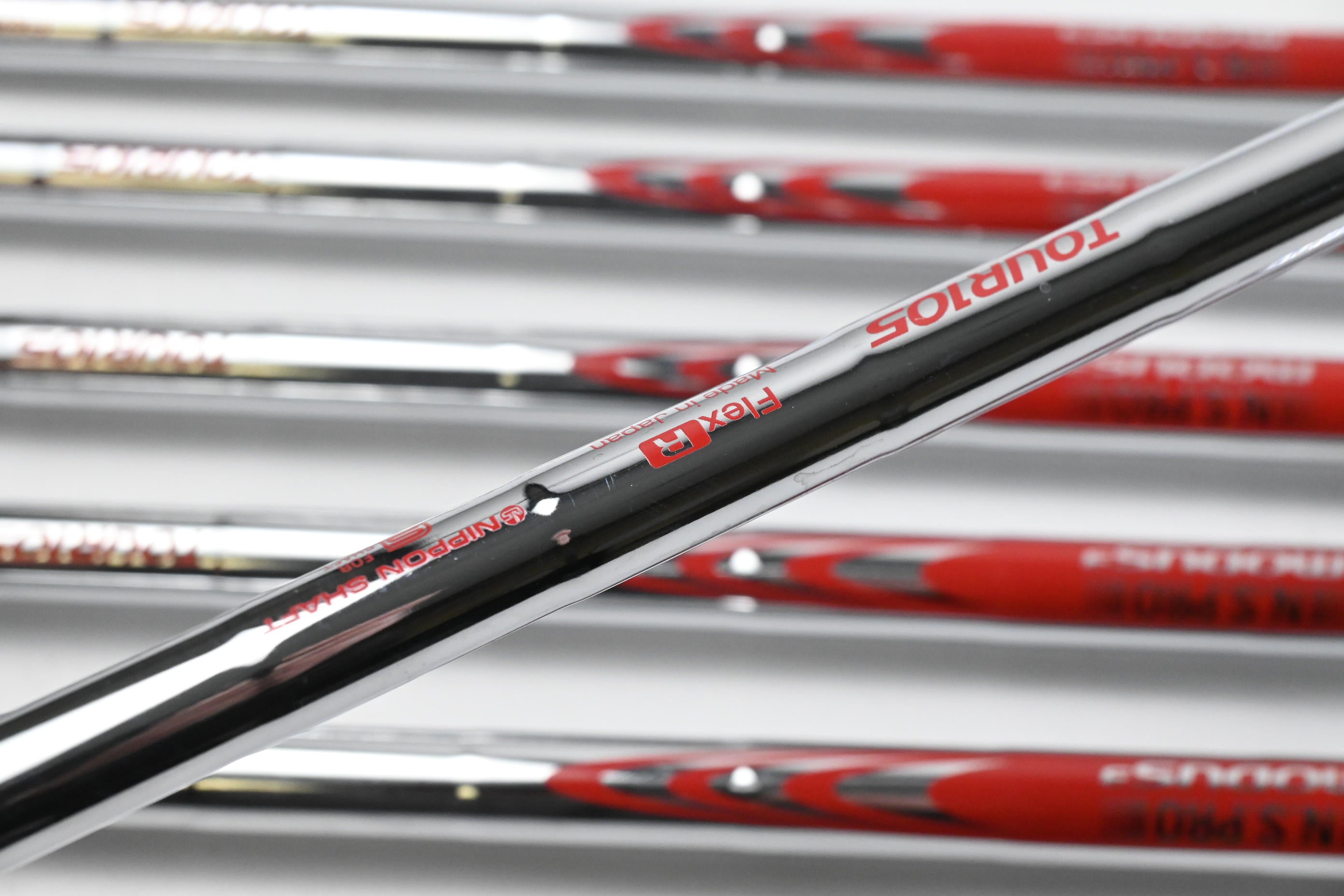 Wilson Staff Model XB Irons / 5-PW / Regular Flex N.S.Pro Modus3 Tour 105 Shafts