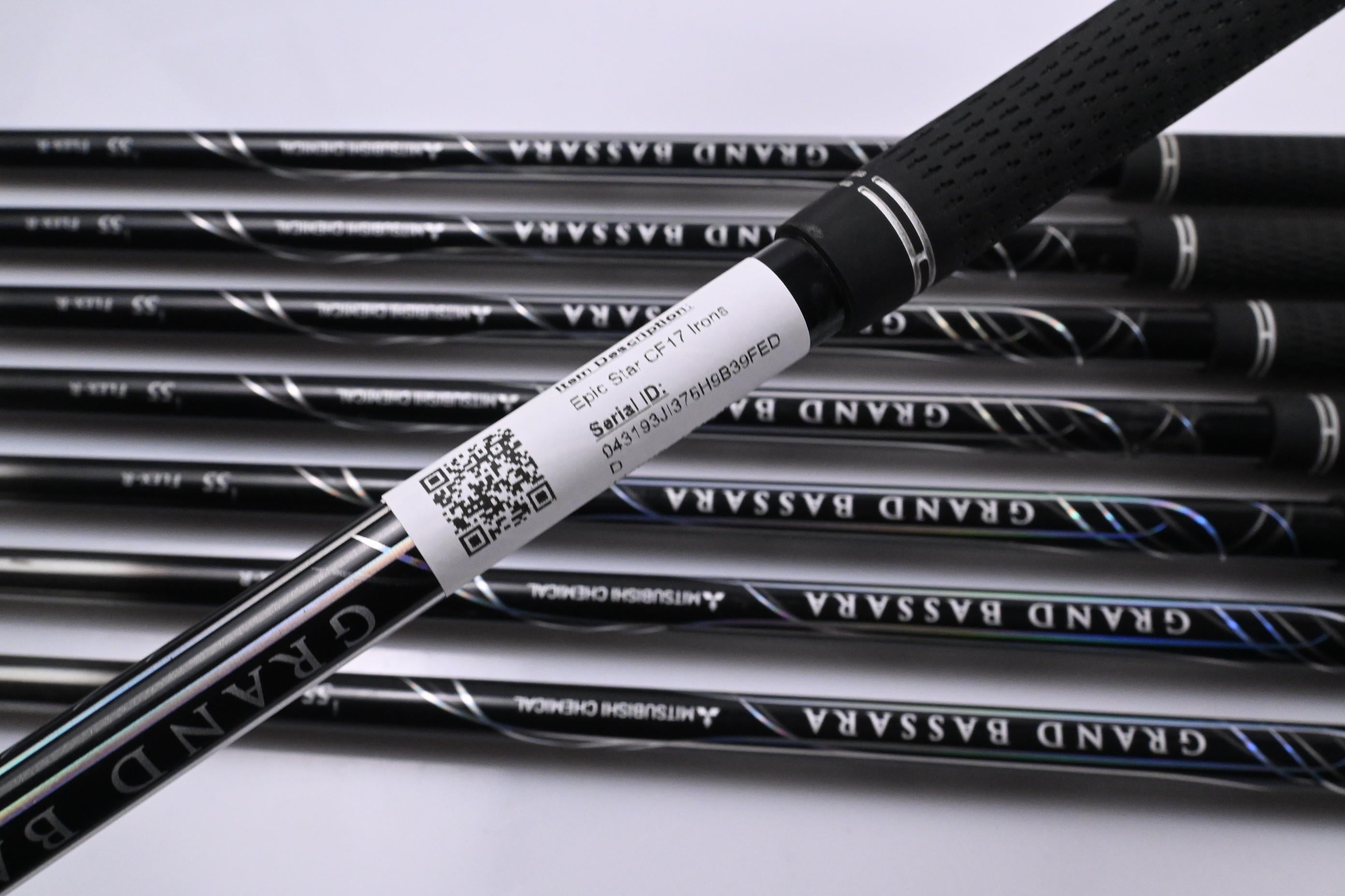 Callaway Epic Star CF17 Irons / 4-PW+GW / Regular Flex Grand Bassara 55 Shafts