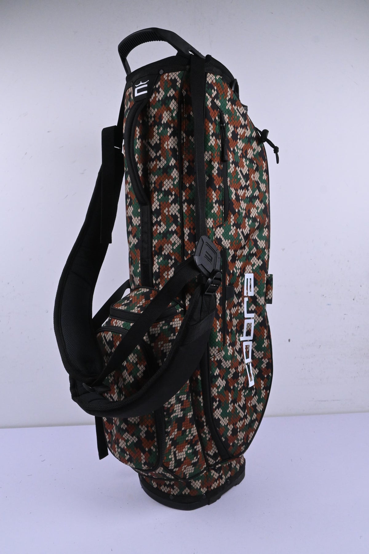Cobra Ultralight Pro Stand Bag / 4-Way Divider / Camo