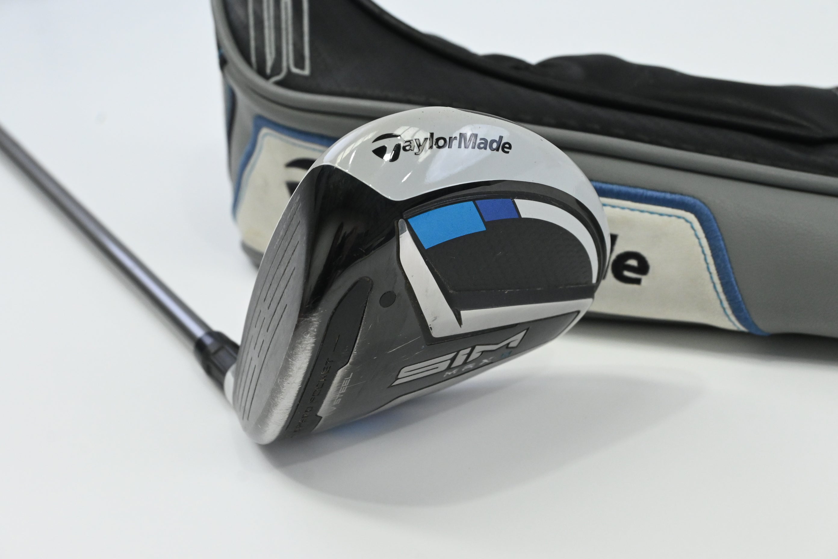 Left Hand Taylormade SIM Max D #3 Wood / 16 Degree / Stiff Flex UST Helium 5