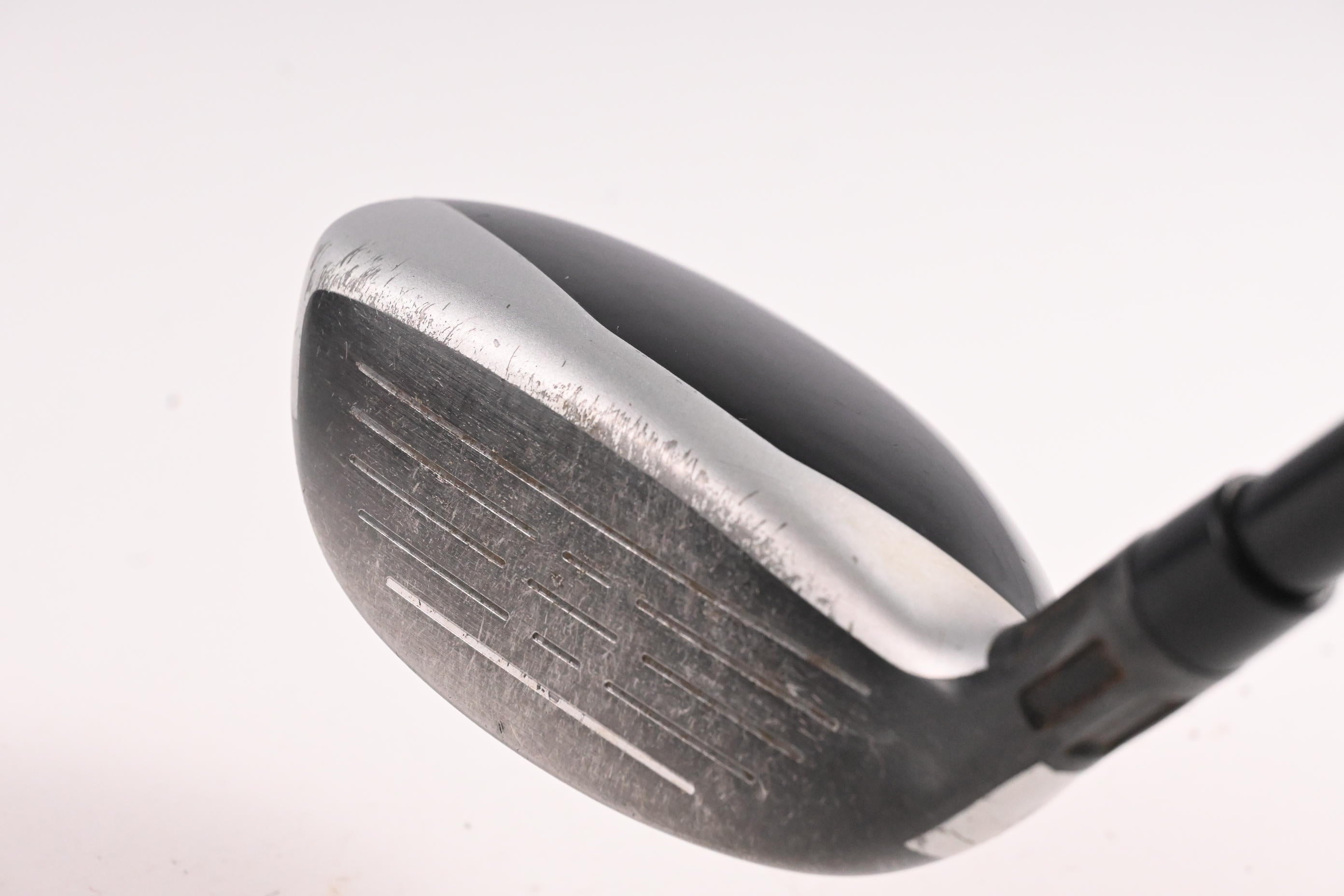 Taylormade M4 #3 Hybrid / 19 Degree / Stiff Flex Fujikura Atmos Red 7 Shaft