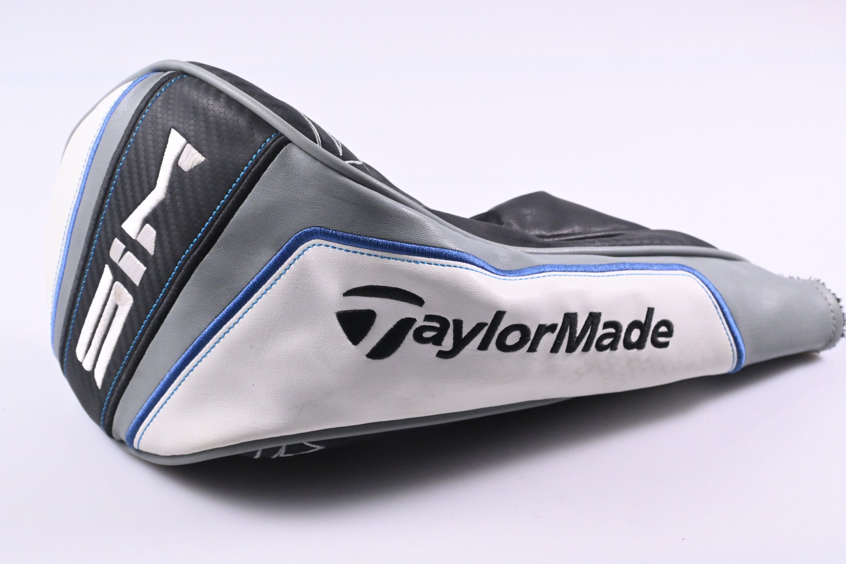 Taylormade SIM Max Driver / 10.5 Degree / Regular Flex Diamana S60 Shaft