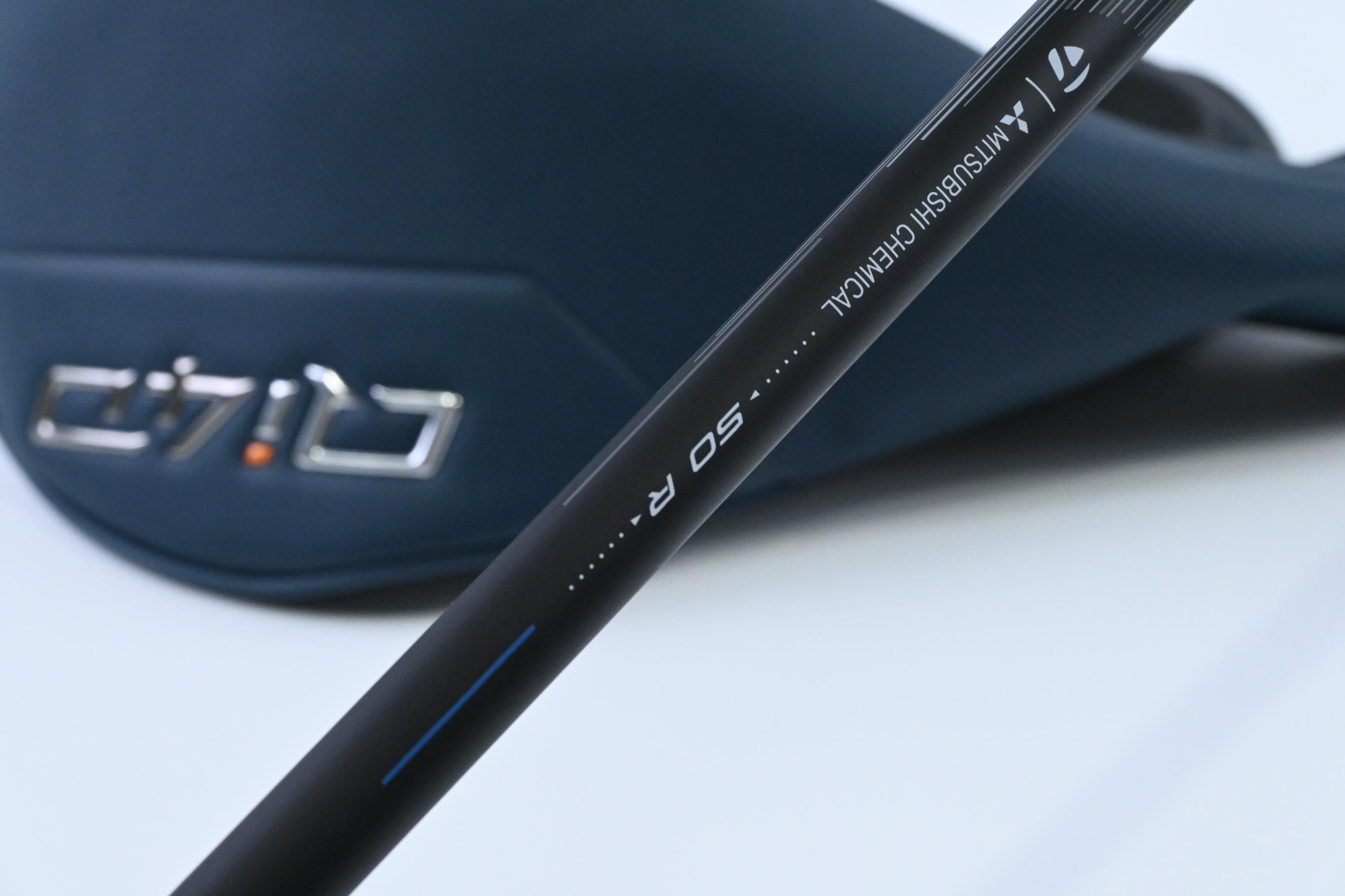Taylormade Qi4D Max Driver / 10.5 Degree / Regular Flex Reax Blue 50 Shaft