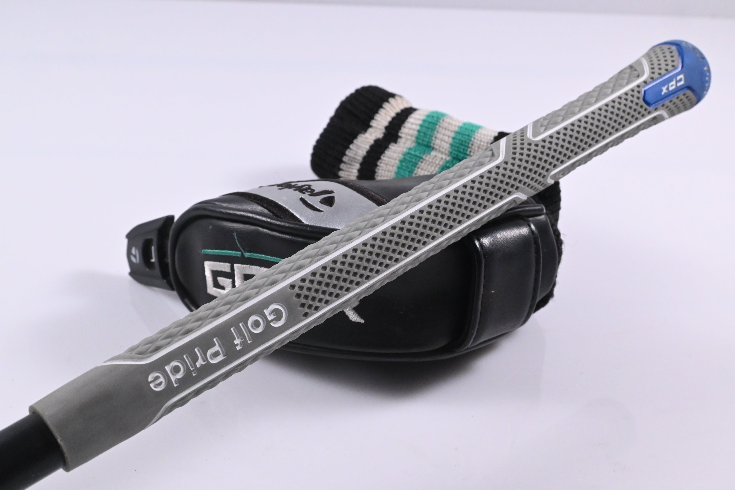 Taylormade GAPR Hi #4 Hybrid / 22 Degree / Regular Flex KBS Hybrid 70 Shaft