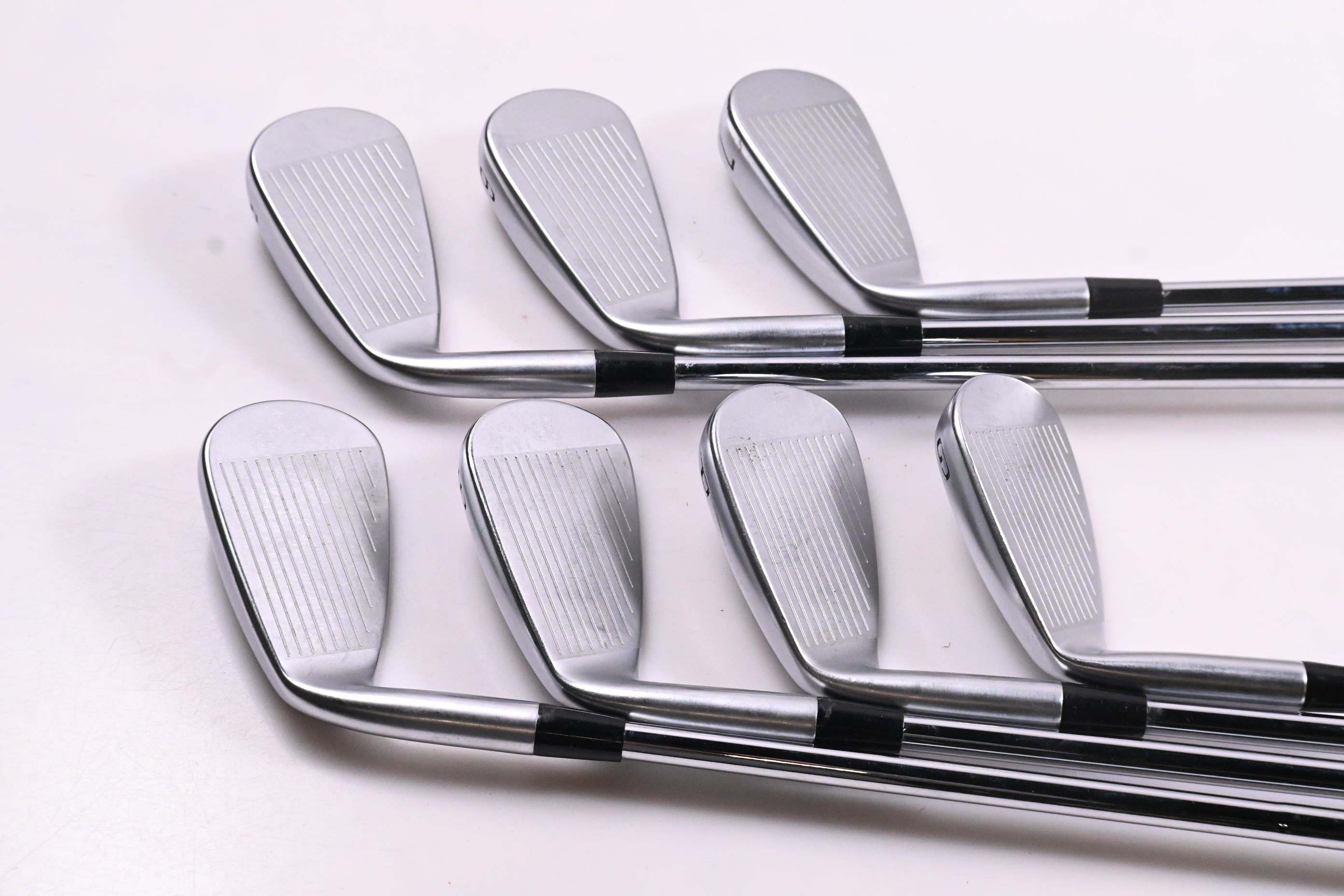 Mizuno JPX 925 Hot Metal Irons / 5-PW+GW / Stiff Flex N.S.Pro Modus³ Tour 105