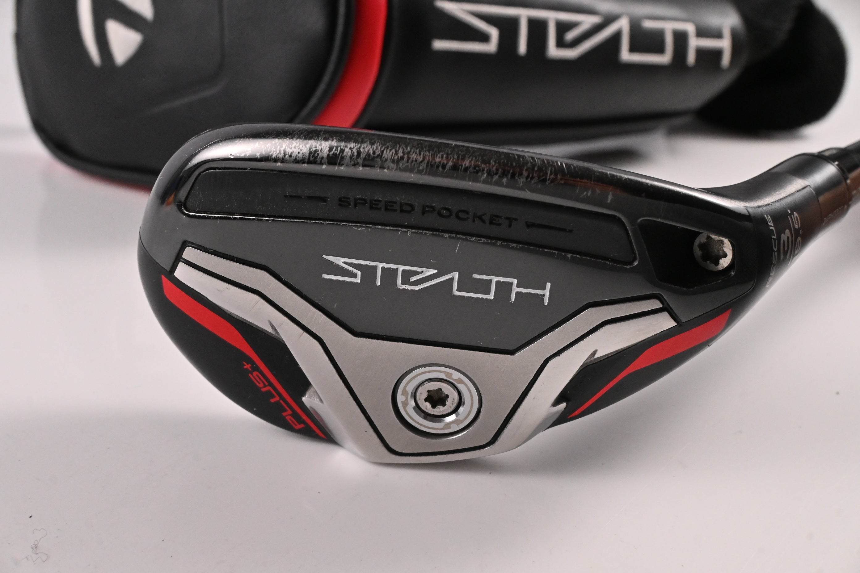 Taylormade Stealth Plus #3 Hybrid / 19.5 Degree / Stiff Flex HZRDUS Smoke RDX 80