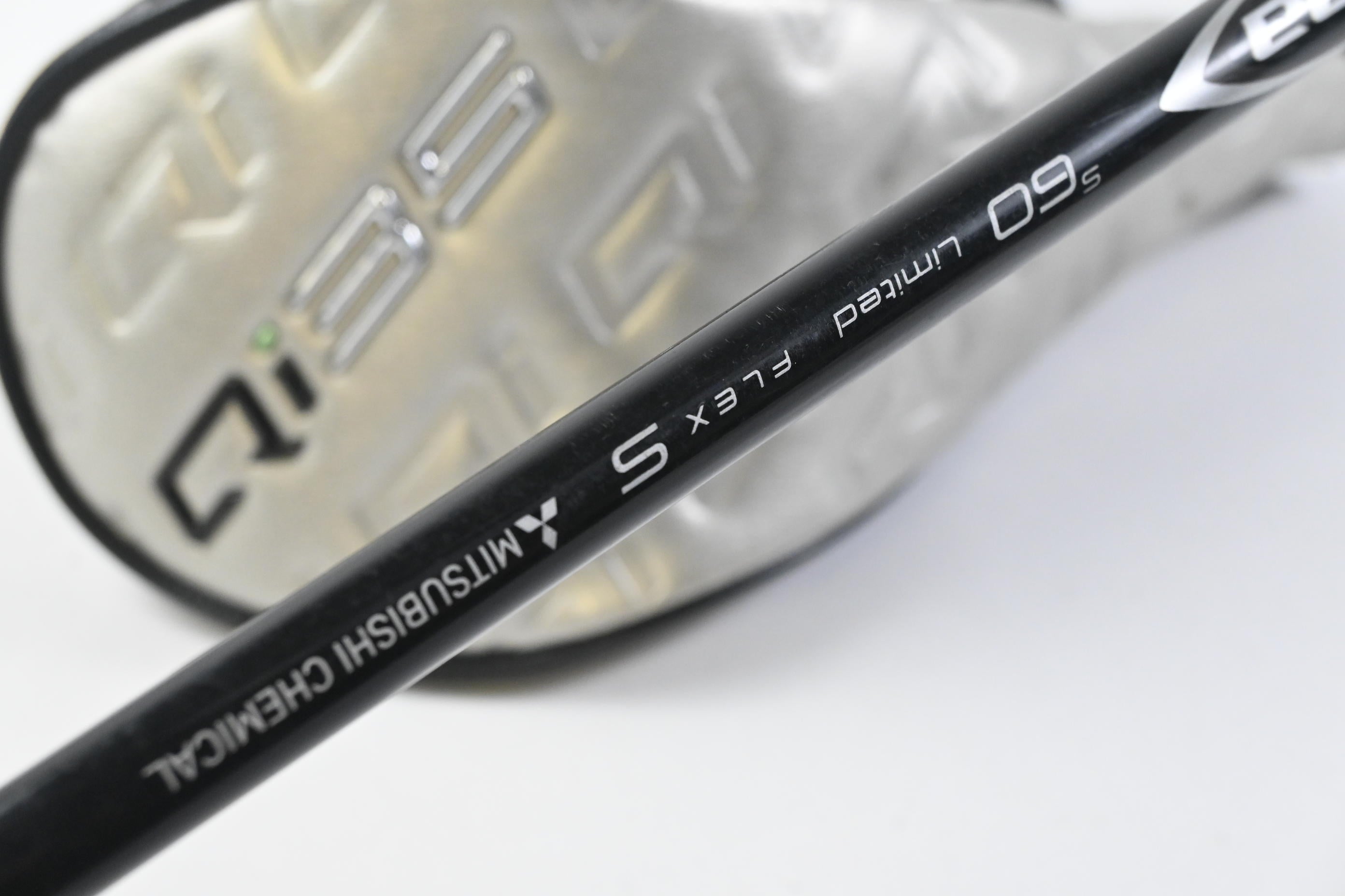 Taylormade Qi35 #5 Wood / 18 Degree / Stiff Flex Diamana S60 Limited Black