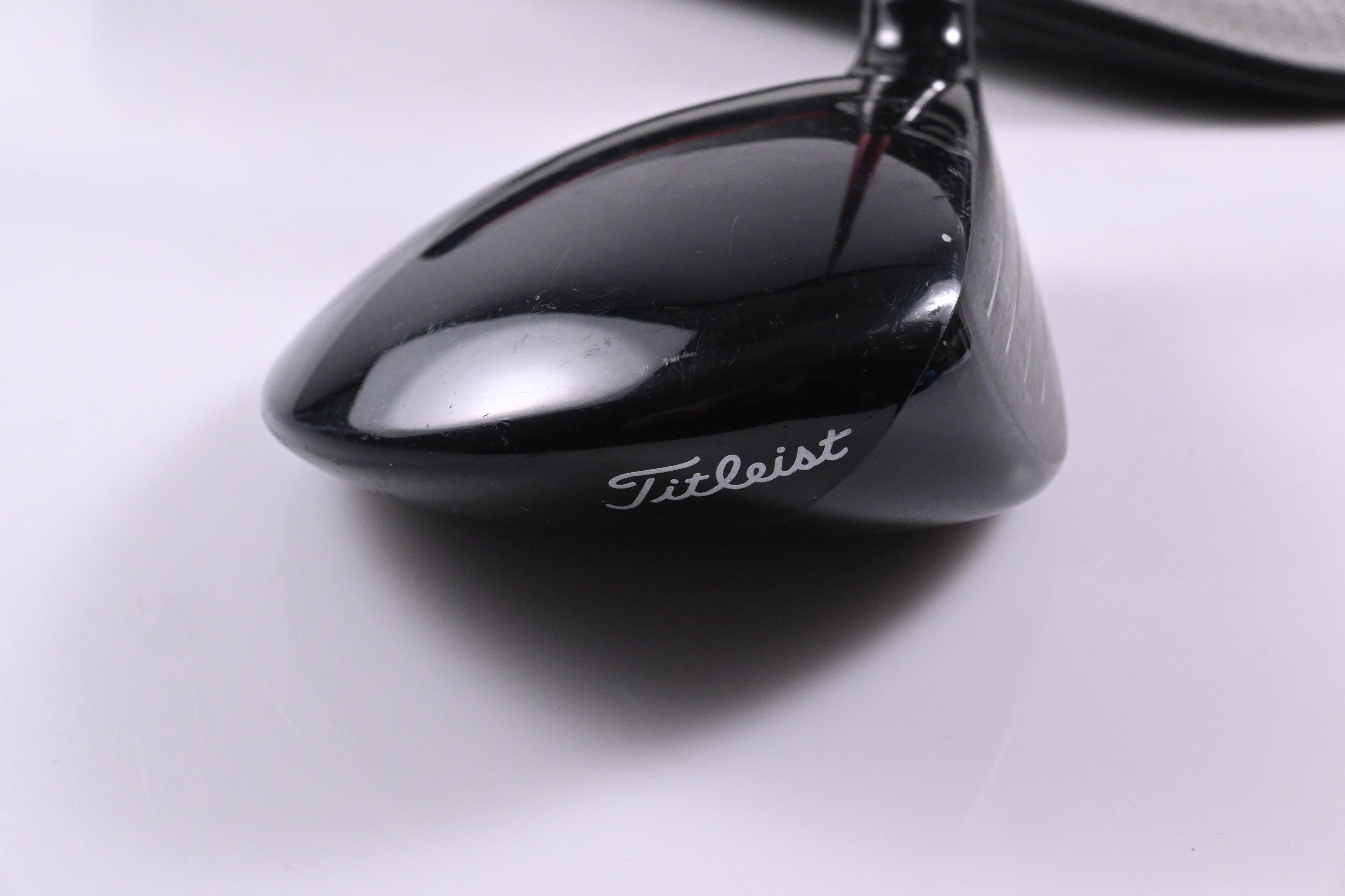 Titleist GT2 #3 Wood / 16.5 Degree / Regular Flex Denali Red 60 Shaft