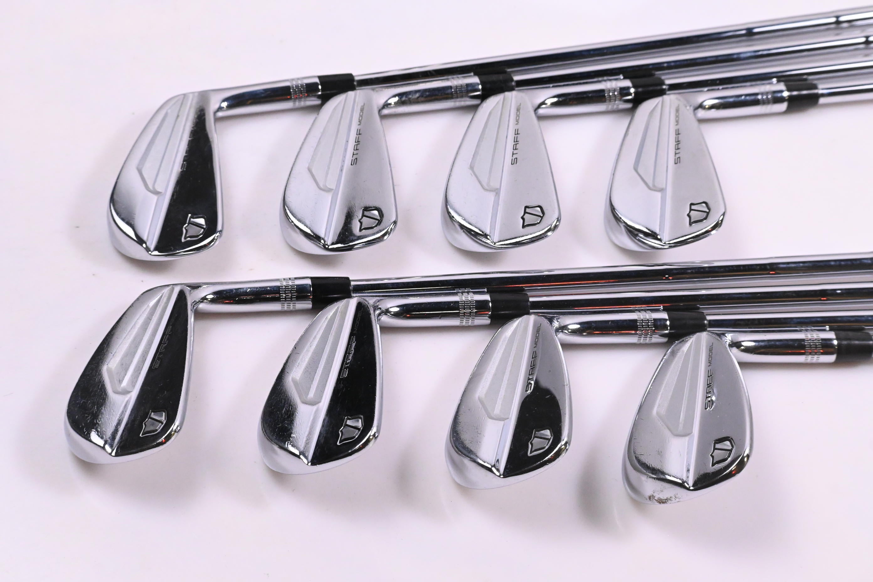 Wilson Staff Model Blade 2024 Irons / 3-PW / X-Flex Dynamic Gold X100 Shafts