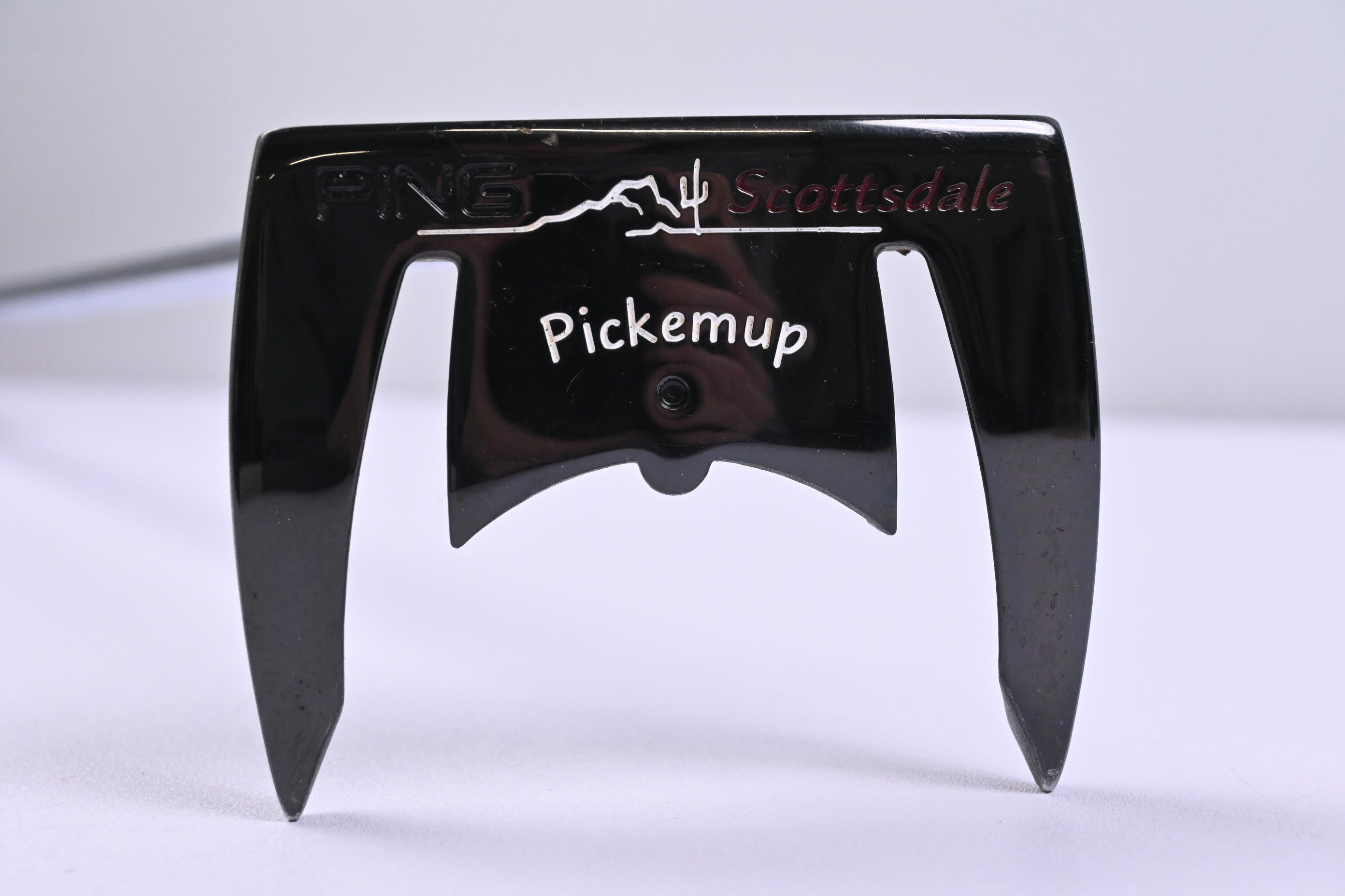 Left Hand Ping Scottsdale Pickemup Putter / Black Dot / 33 Inch