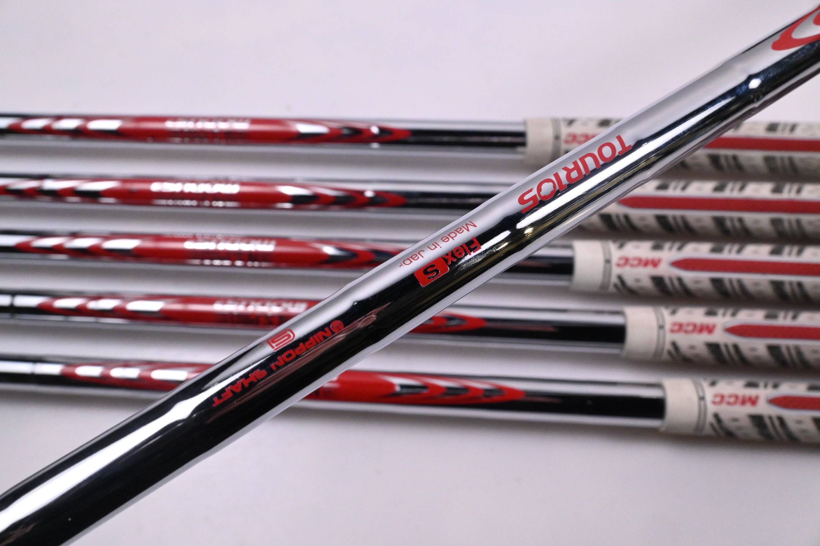 Ping i530 Irons / 6-PW+GW / Red Dot / Stiff Flex N.S.Pro Modus³ Tour 105 Shafts