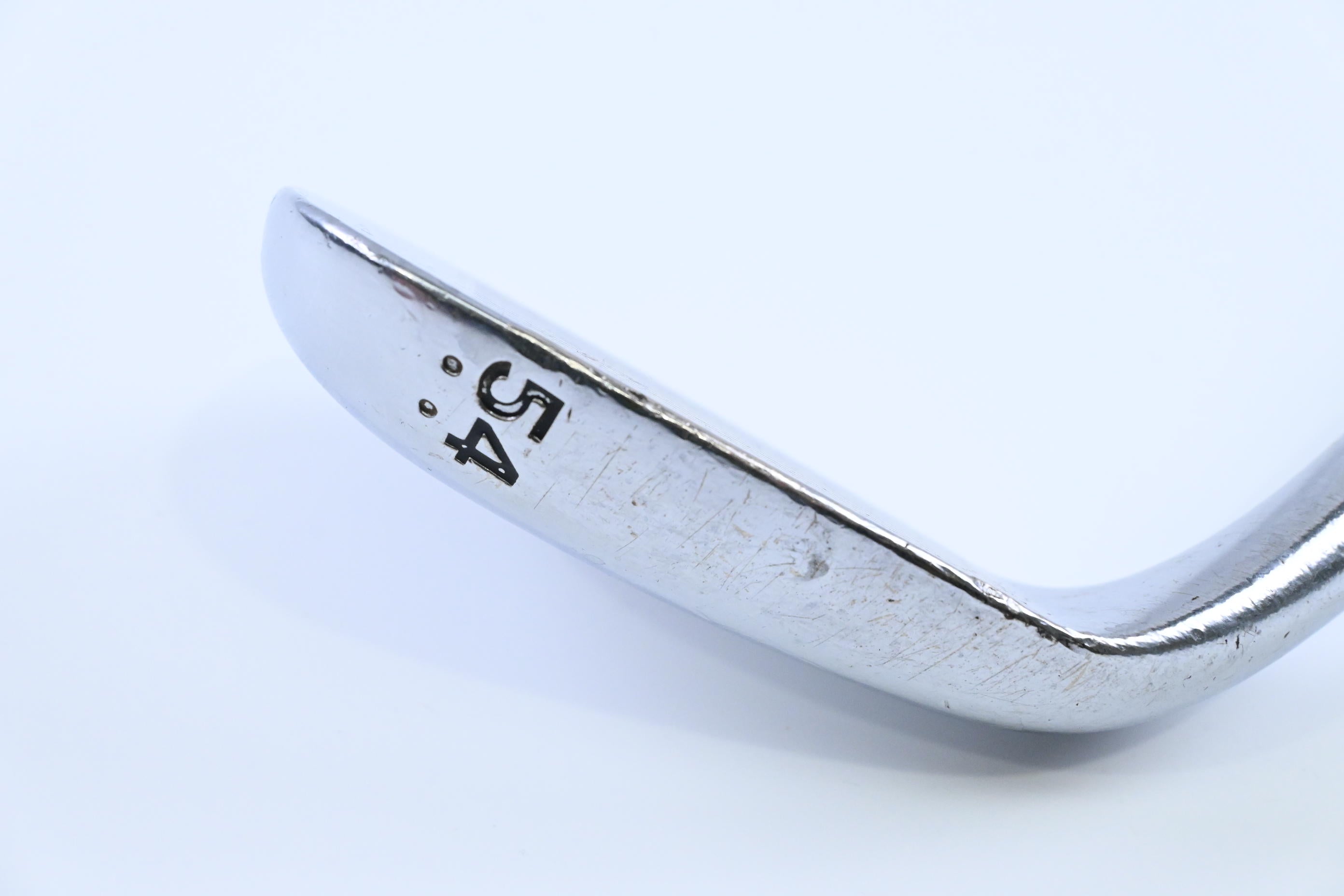 Cleveland 588 RTX 2.0 Sand Wedge / 54 Degree / Wedge Flex Dynamic Gold Shaft