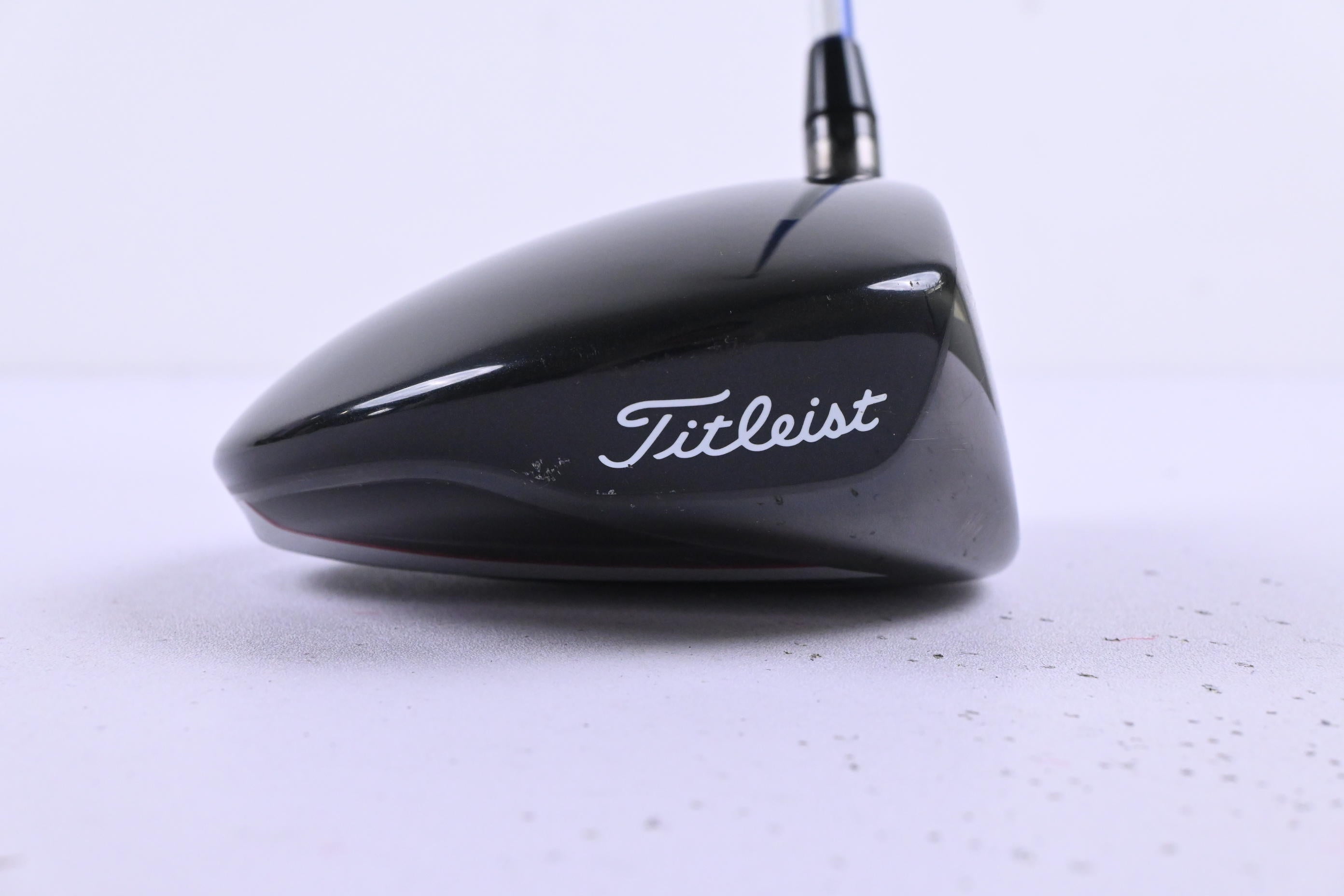 Titleist 913 D2 Driver / 10.5 Degree / Stiff Flex Diamana Blue 70 Shaft