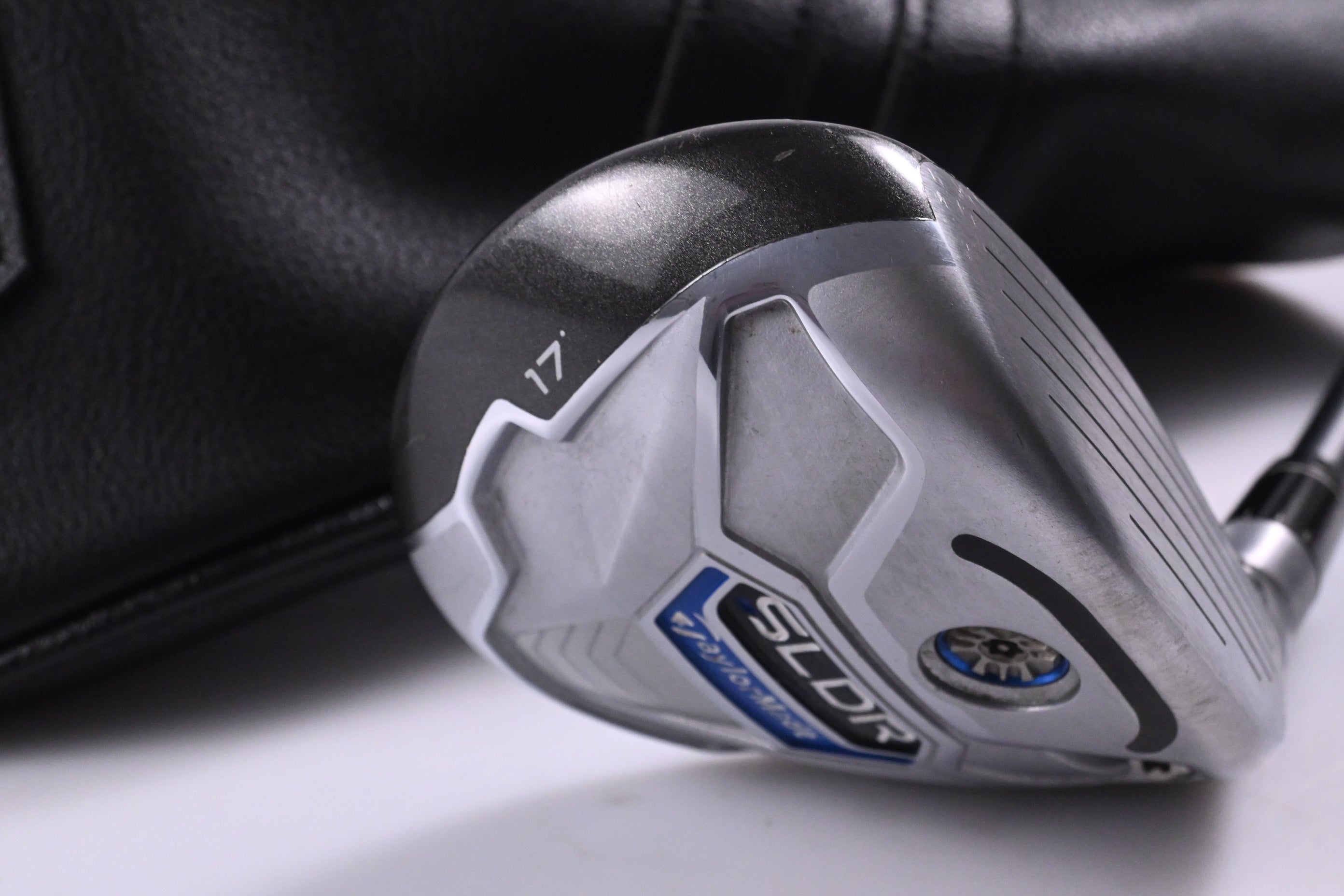 Taylormade SLDR HL #3 Wood / 17 Degree / Regular Flex Fujikura Speeder77 Shaft