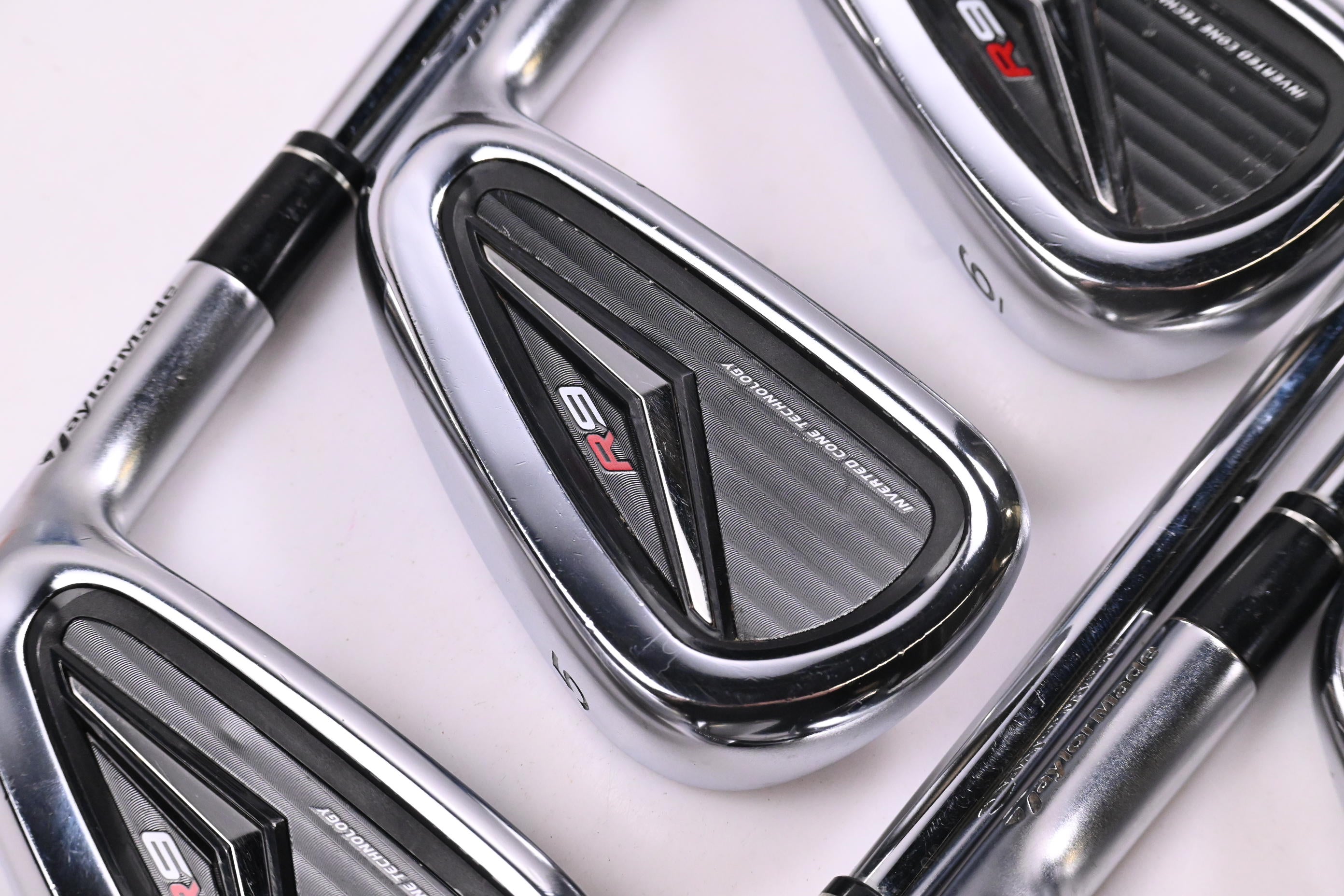 Taylormade R9 Irons / 4-PW / Regular Flex KBS 90 Shafts