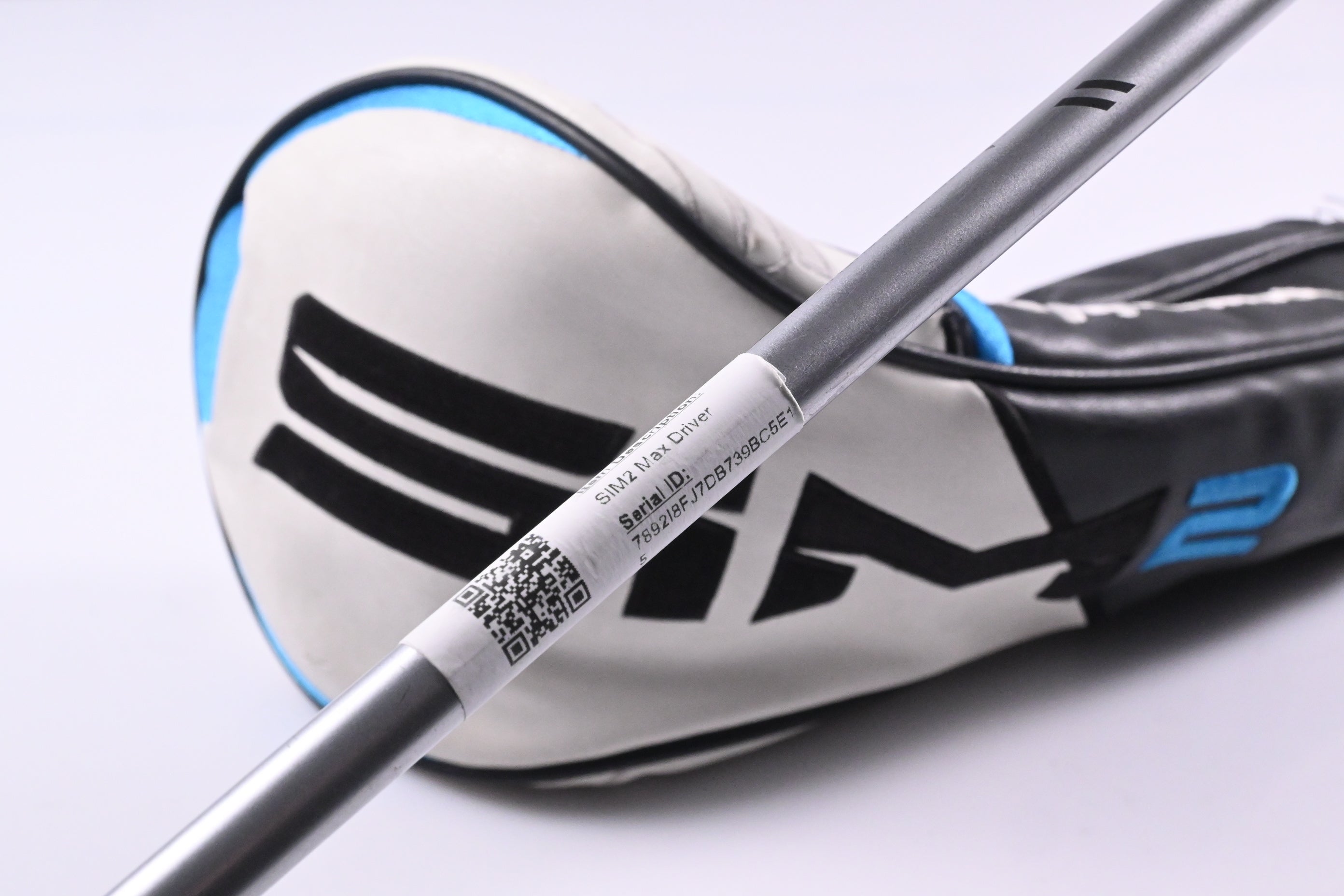 Taylormade SIM2 Max Driver / 10.5 Degree / Stiff Flex Kuro Kage Silver 60 Shaft
