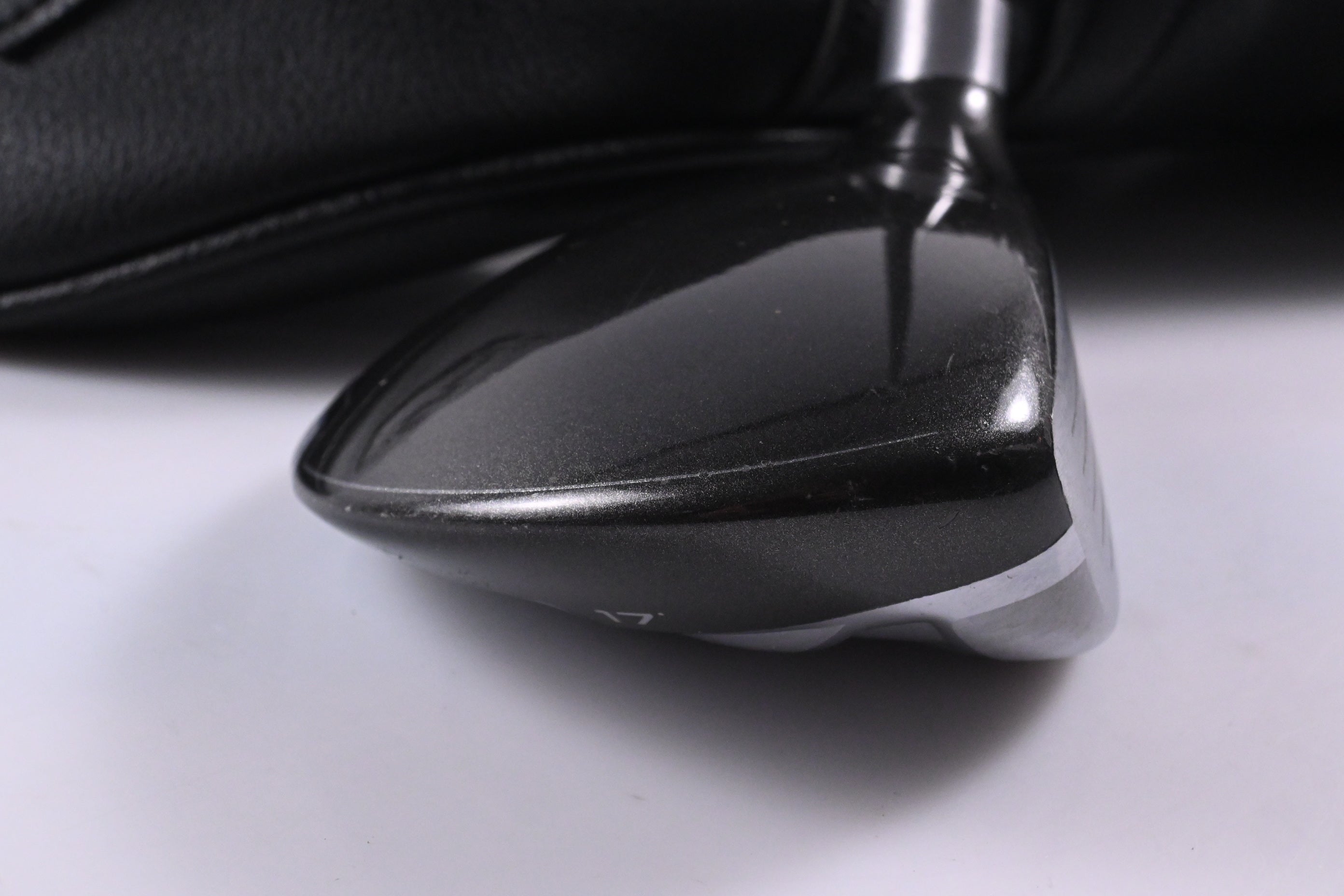 Taylormade SLDR HL #3 Wood / 17 Degree / Regular Flex Fujikura Speeder77 Shaft