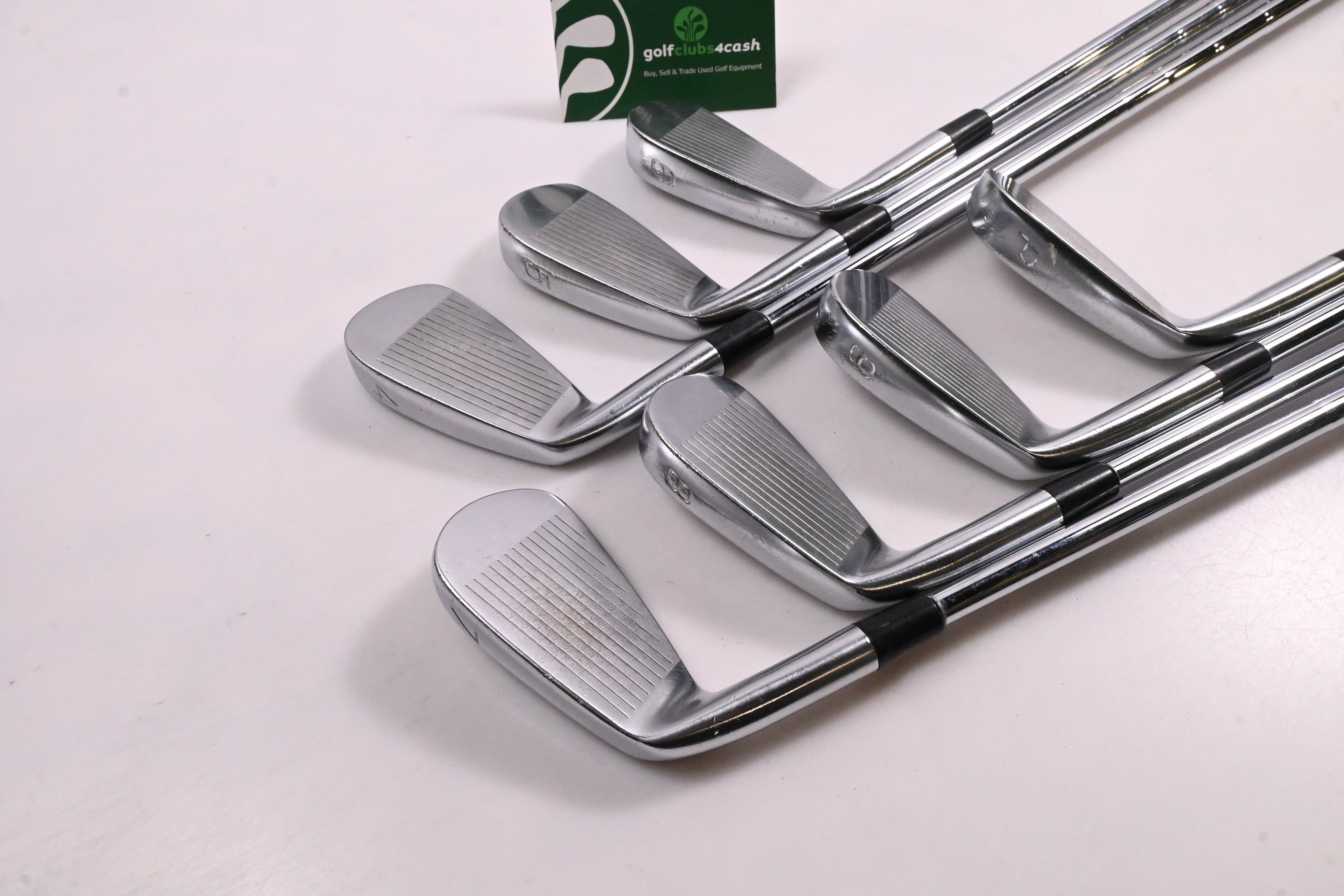 Vega Mizar Irons / 4-PW / Stiff Flex KBS Tour 105 Shafts