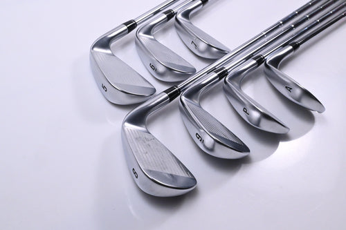 Left Hand Callaway Apex Ai300 Irons / 5-PW+GW / Regular Flex Dynamic Gold Mid 90