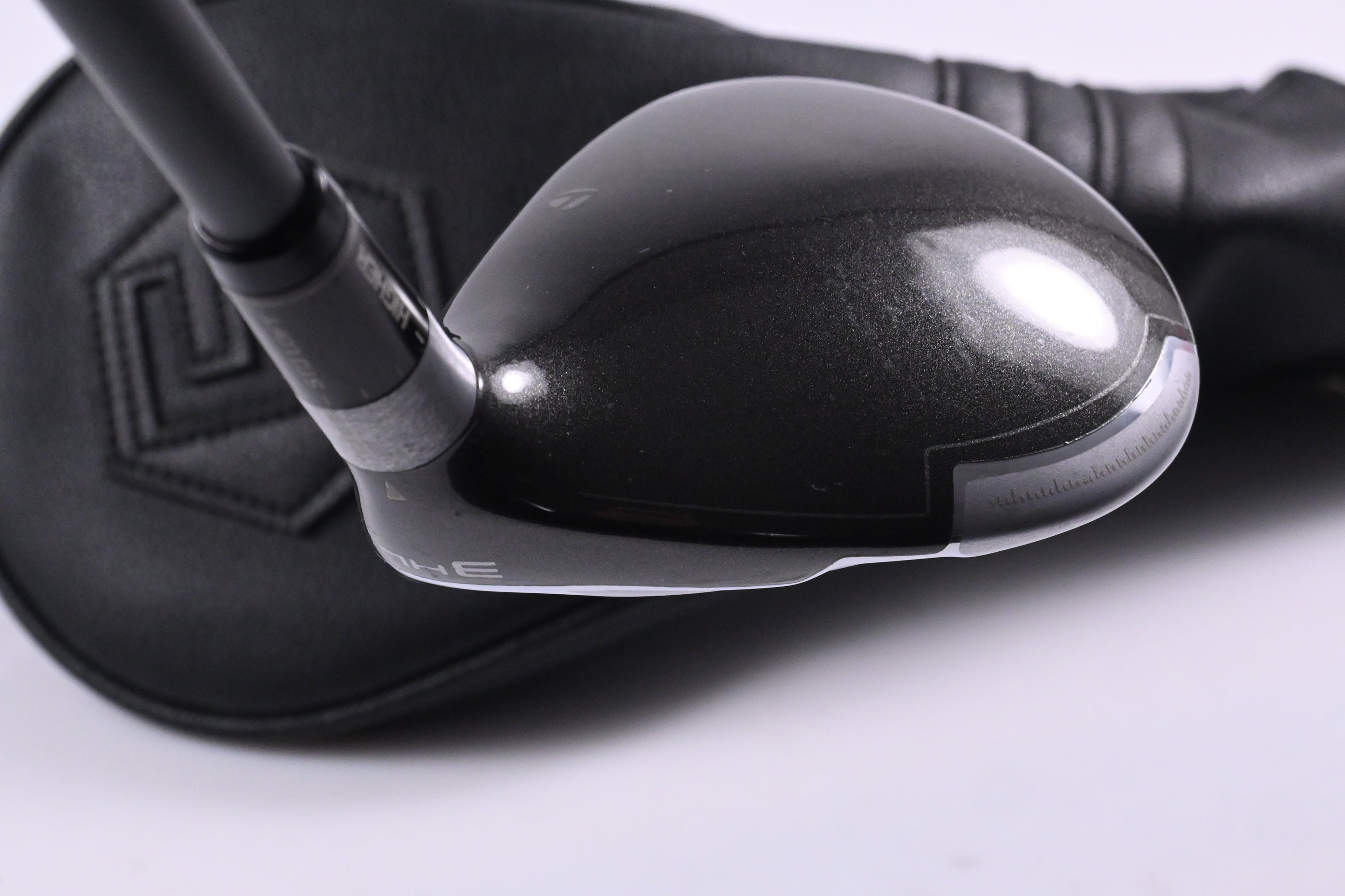 Taylormade SLDR HL #3 Wood / 17 Degree / Regular Flex Fujikura Speeder77 Shaft