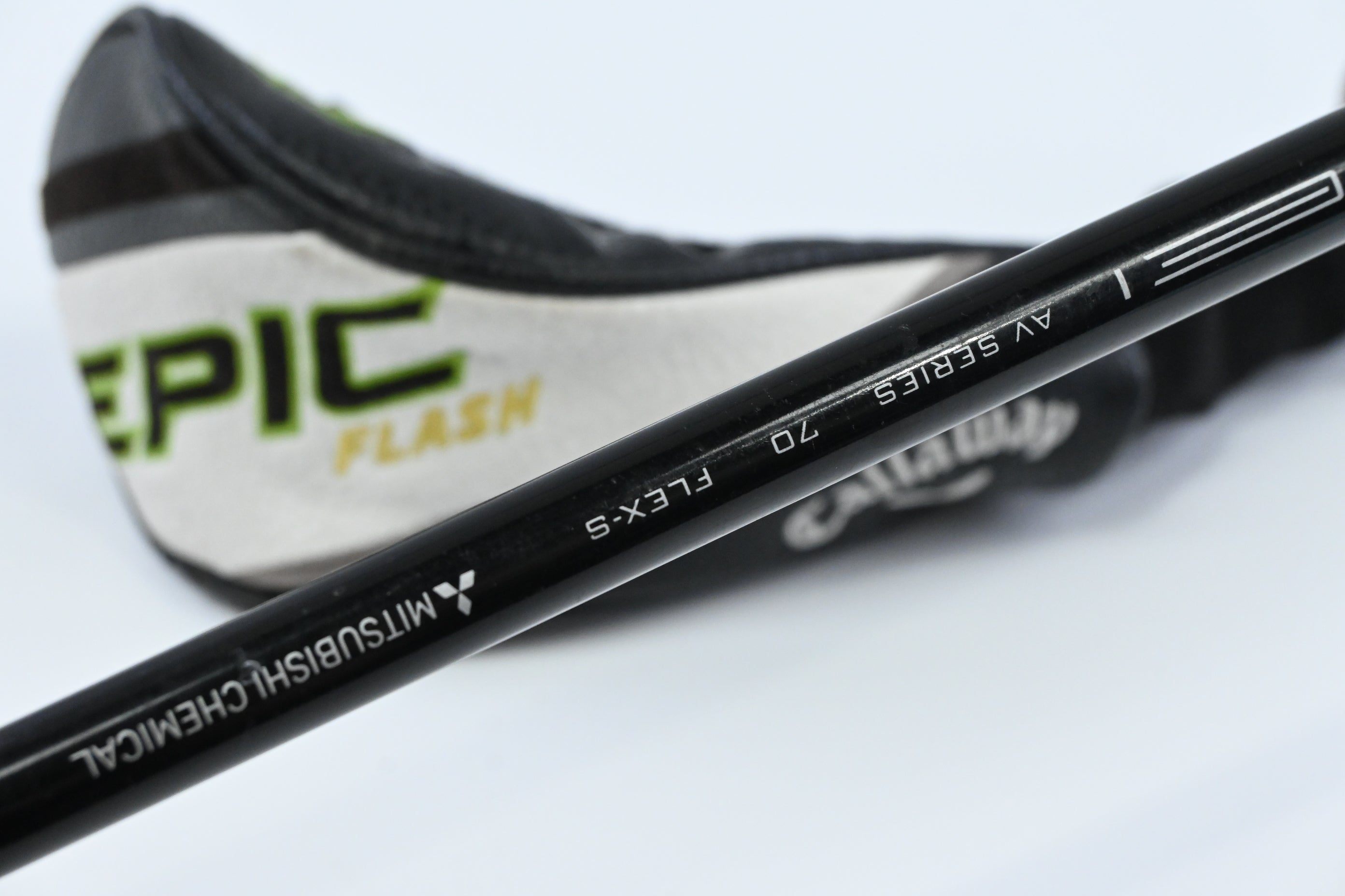 Callaway Epic Flash #4 Hybrid / 21 Degree / Stiff Flex Tensei AV White 70 Shaft