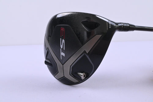 Titleist TS3 Driver / 10.5 Degree / Regular Flex Fujikura Atmos 6 Shaft