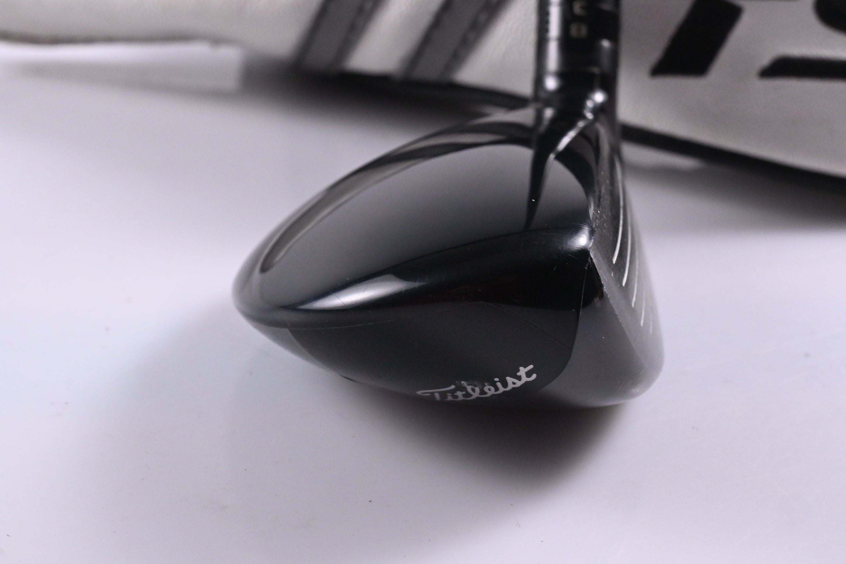 Titleist TSi2 #4 Hybrid / 21 Degree / Regular Flex Tensei AV Raw Blue 65 Shaft