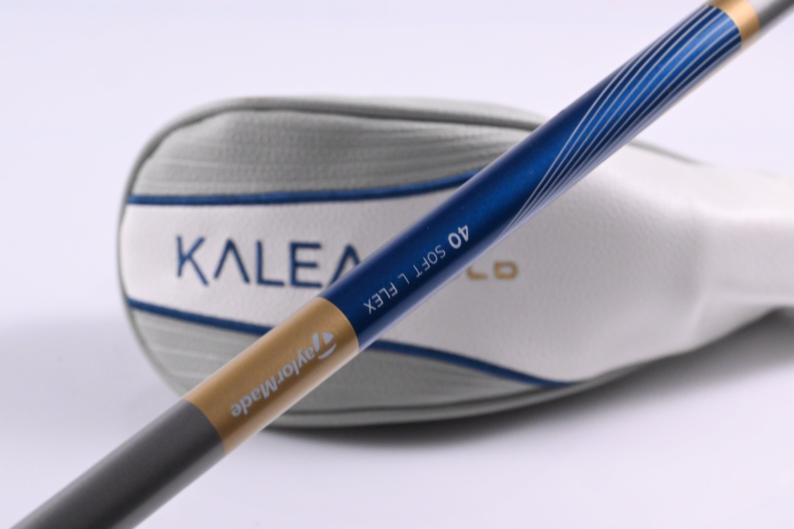 Ladies Taylormade Kalea Gold #6 Hybrid / 26 Degree / Ladies Flex Taylormade 40 Shaft