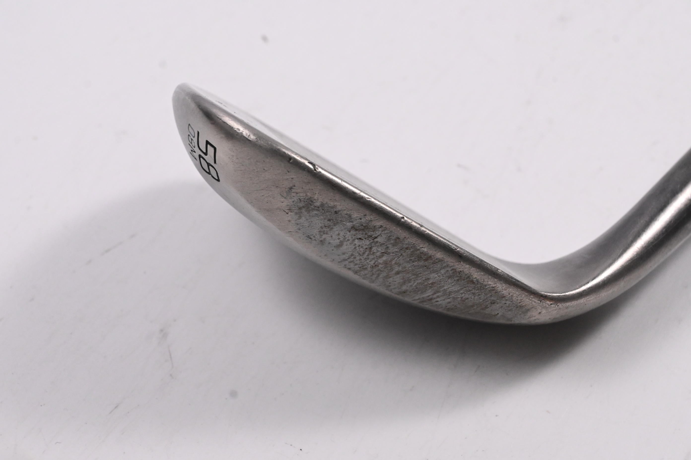 Titleist Vokey SM10 Lob Wedge / 58 Degree / Stiff Flex True Temper AMT White