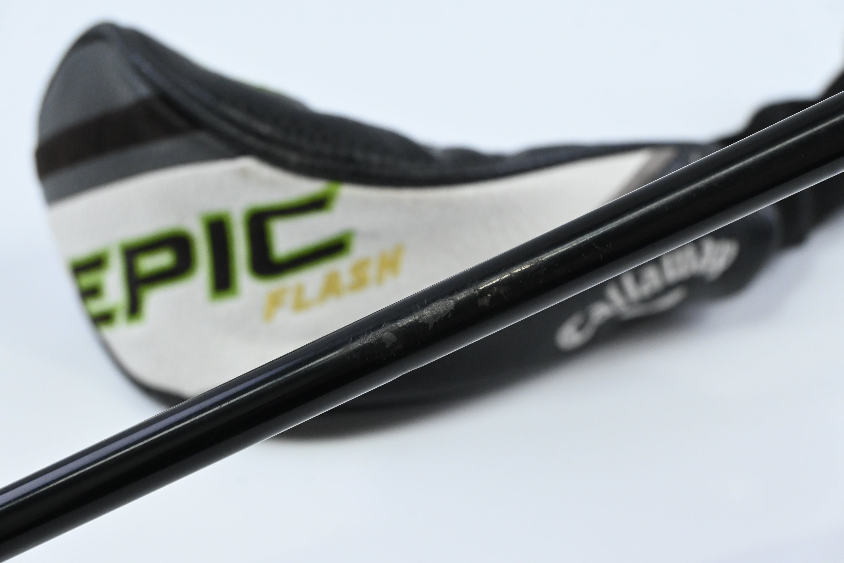 Callaway Epic Flash #4 Hybrid / 21 Degree / Stiff Flex Tensei AV White 70 Shaft