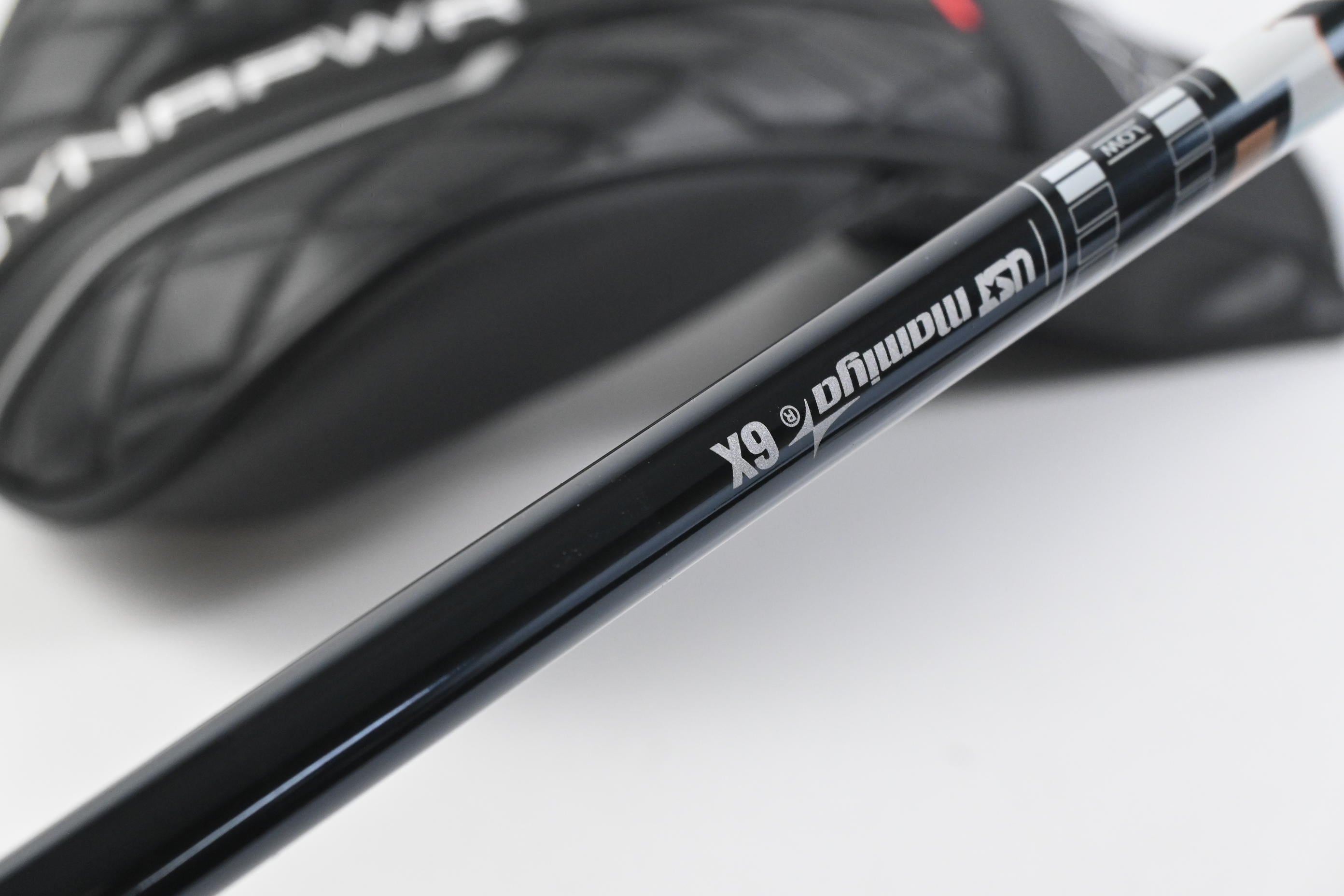 Wilson DYNAPWR Max+ Driver / 10.5 Degree / X-Flex UST Mamiya Lin.Q 6 Shaft
