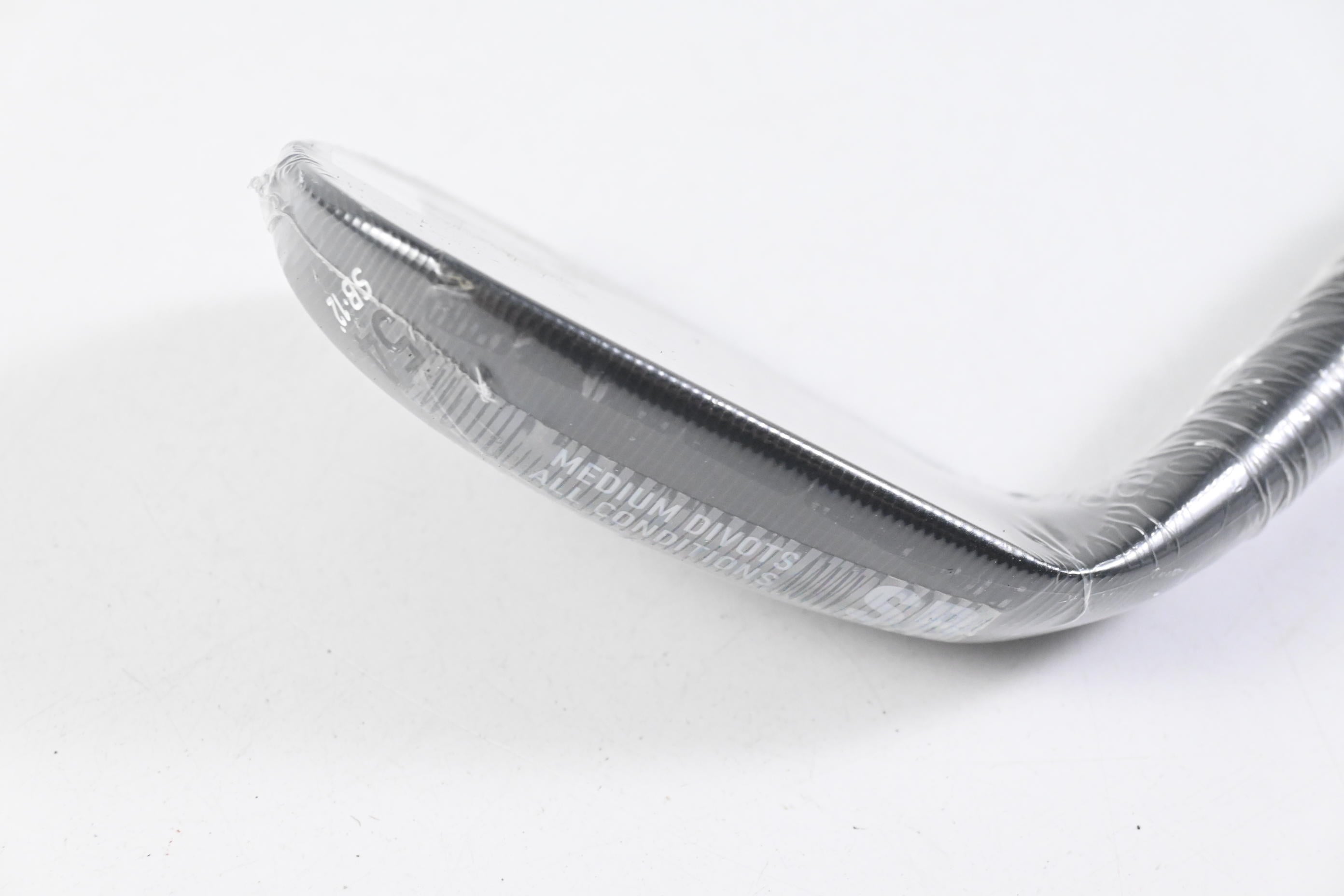 Taylormade Milled Grind 5 Sand Wedge / 54 Degree / X-Flex Project X LZ 125 Shaft