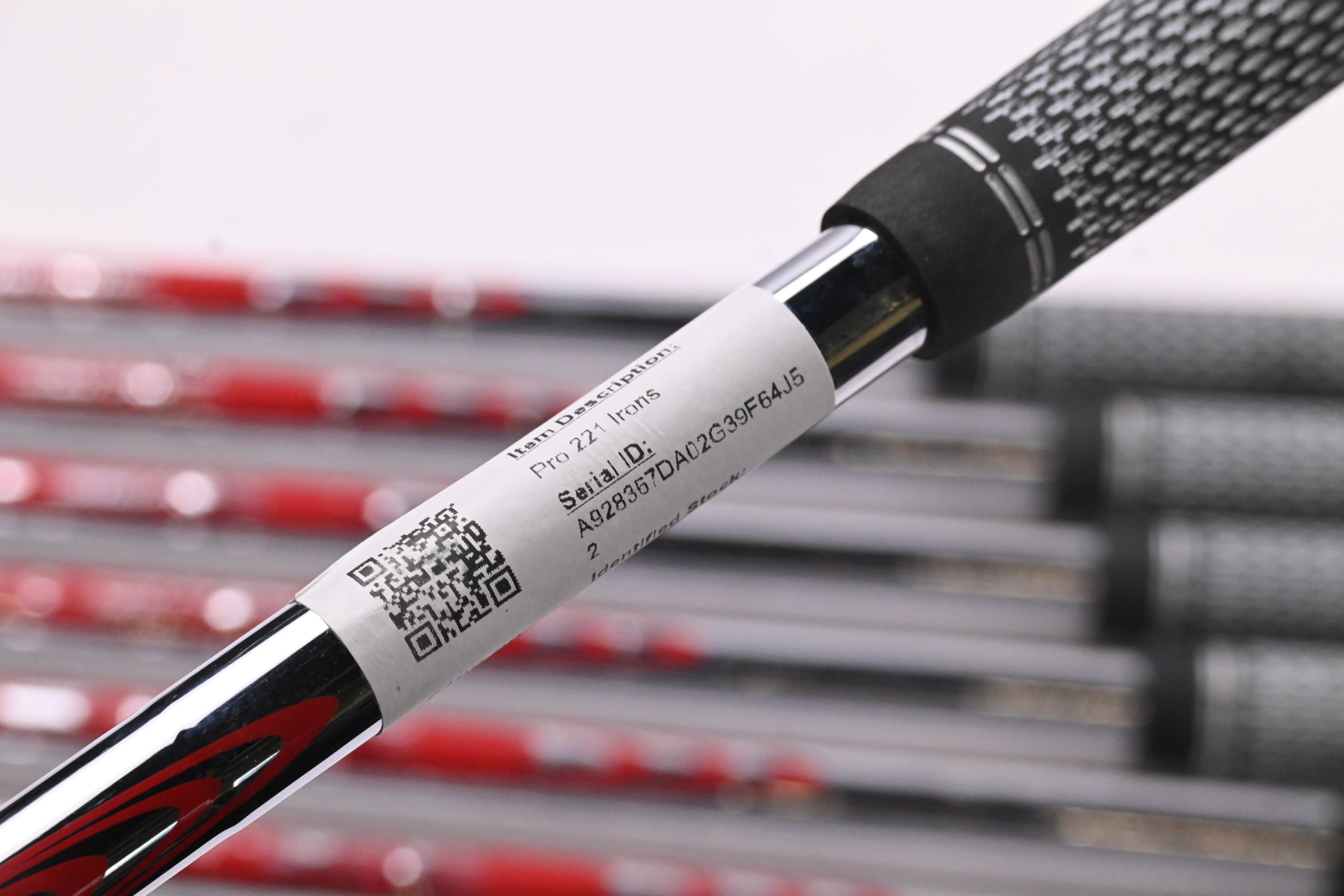 Mizuno Pro 223/221 Irons / 4-PW / Stiff Flex N.S.Pro Modus³ Tour 105 Shafts
