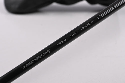 PXG 0211 2022 #4 Hybrid / 22 Degree / Regular Flex Tensei AV Blue 75 Shaft