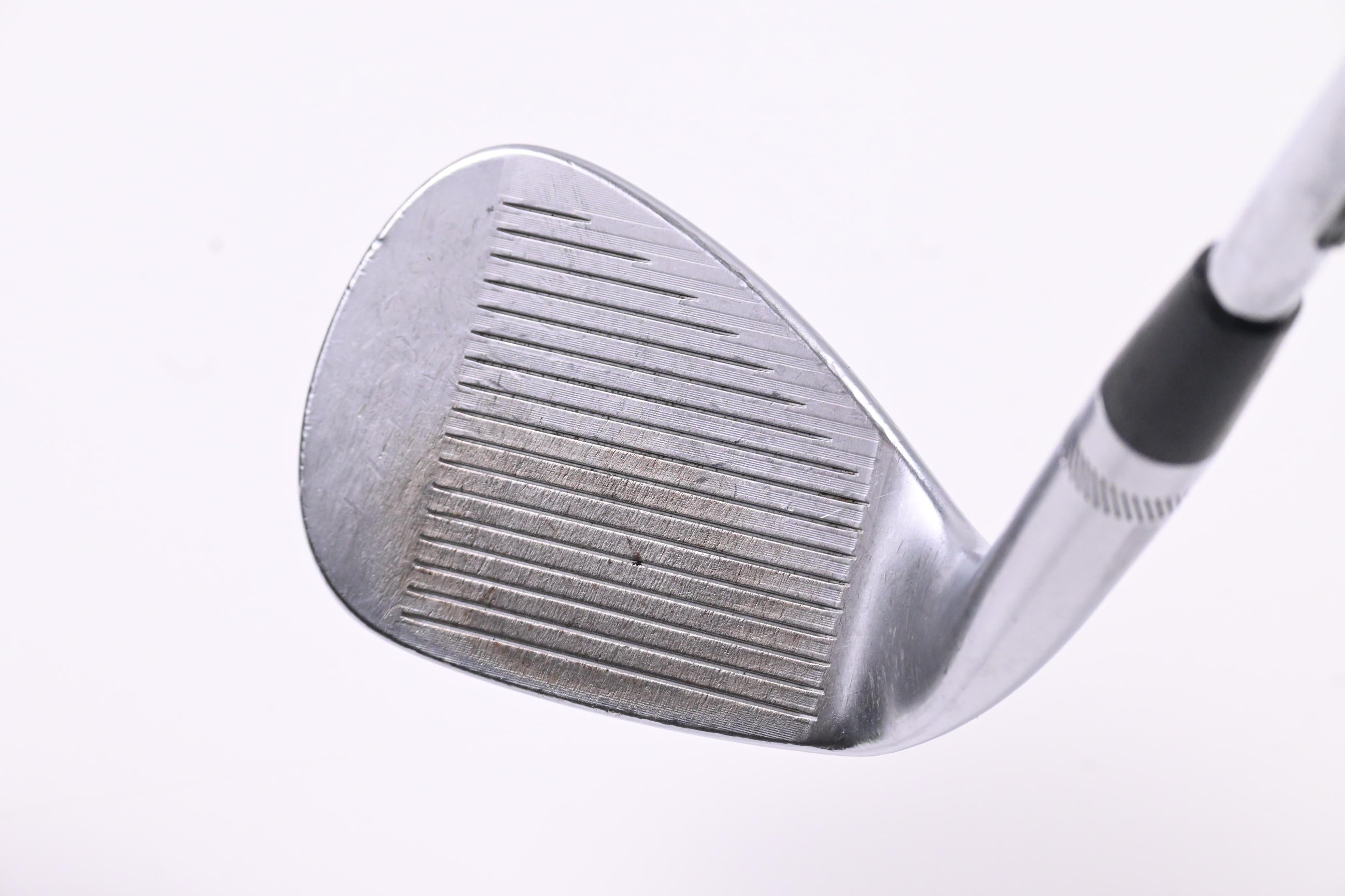 Titleist Vokey SM9 Sand Wedge / 54 Degree / Wedge Flex Titleist Vokey SM9 Shaft