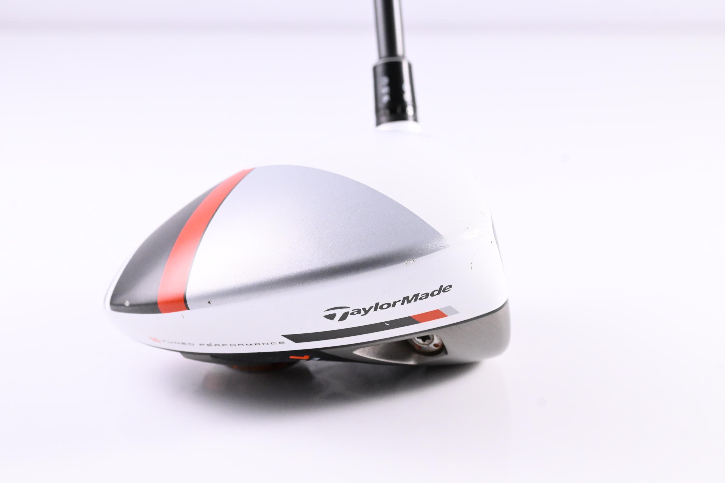 Taylormade R1 Drive / 10.5 Degree / Regular Flex Aldila RIP Phenom 55 Shaft