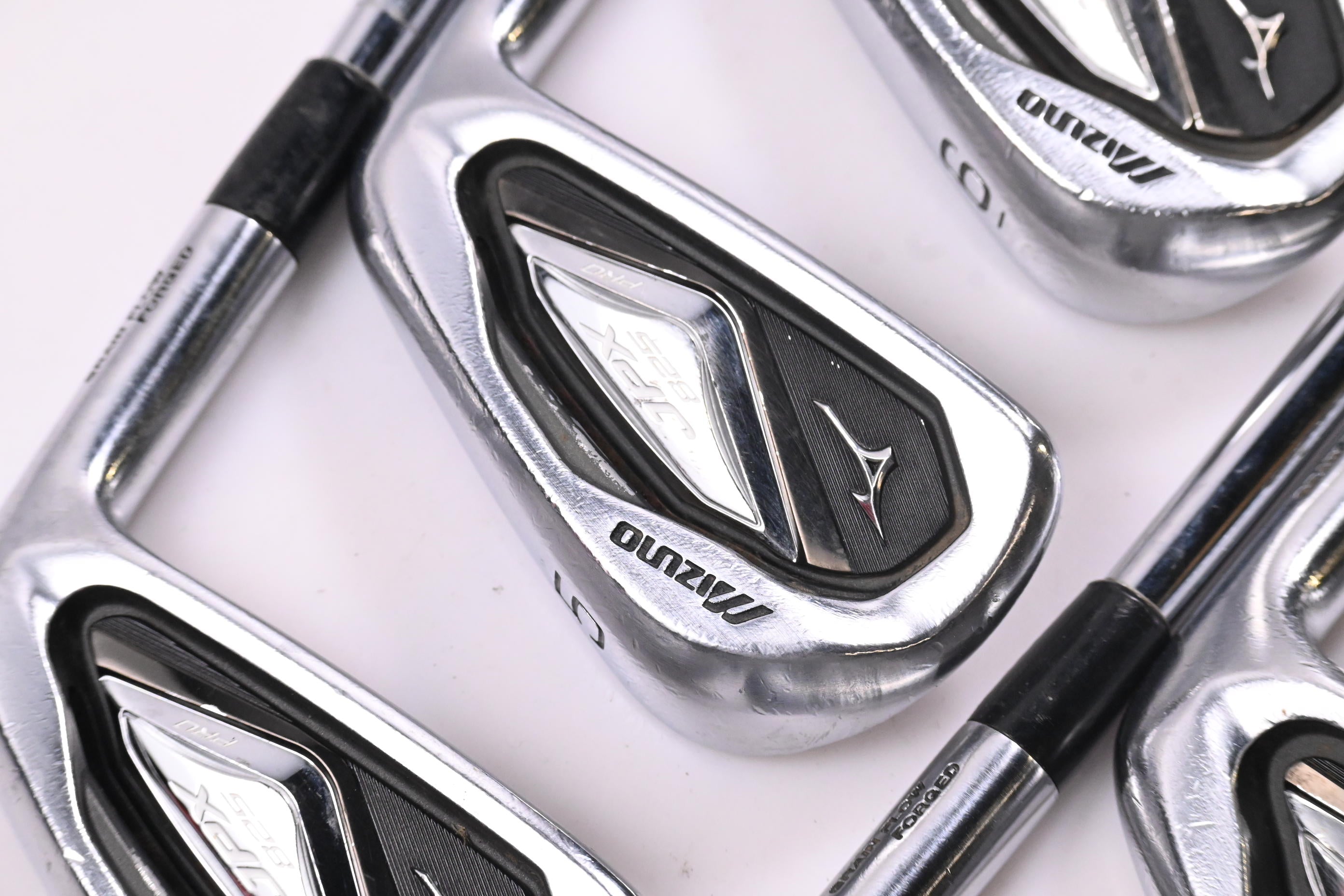 Mizuno JPX 825 Pro Irons / 4-9i / Regular Flex N.S.Pro 950GH Shafts