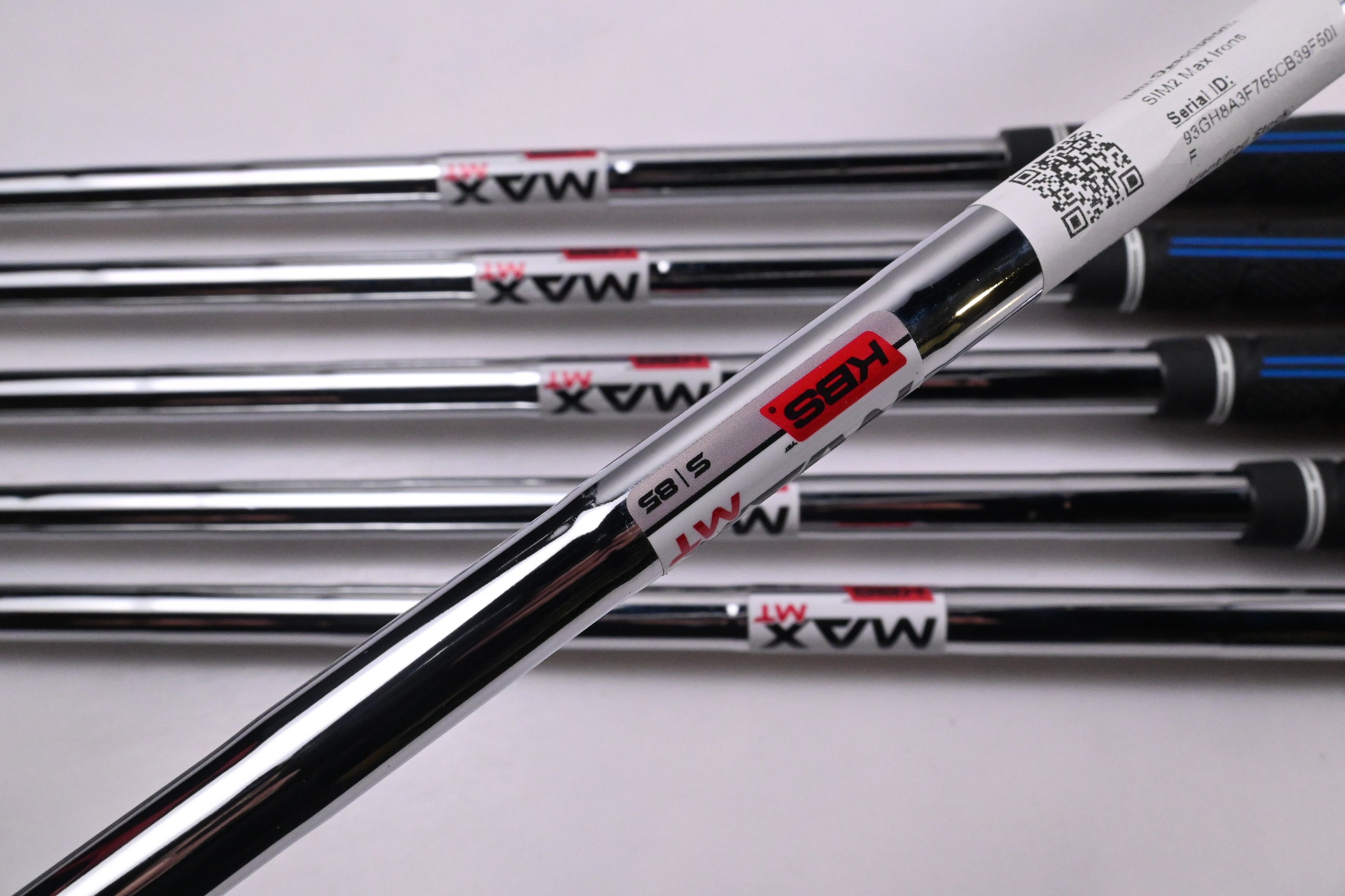 Taylormade SIM2 Max Irons / 5-PW / Stiff Flex KBS MAX MT 85 Shafts