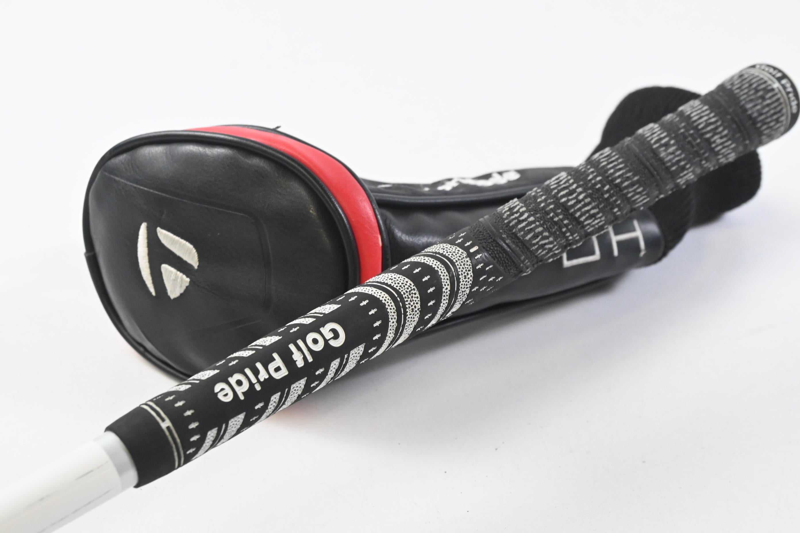 Taylormade Stealth Plus #3 Hybrid / 19.5 Degree / Stiff Flex Kuro Kage Silver 80